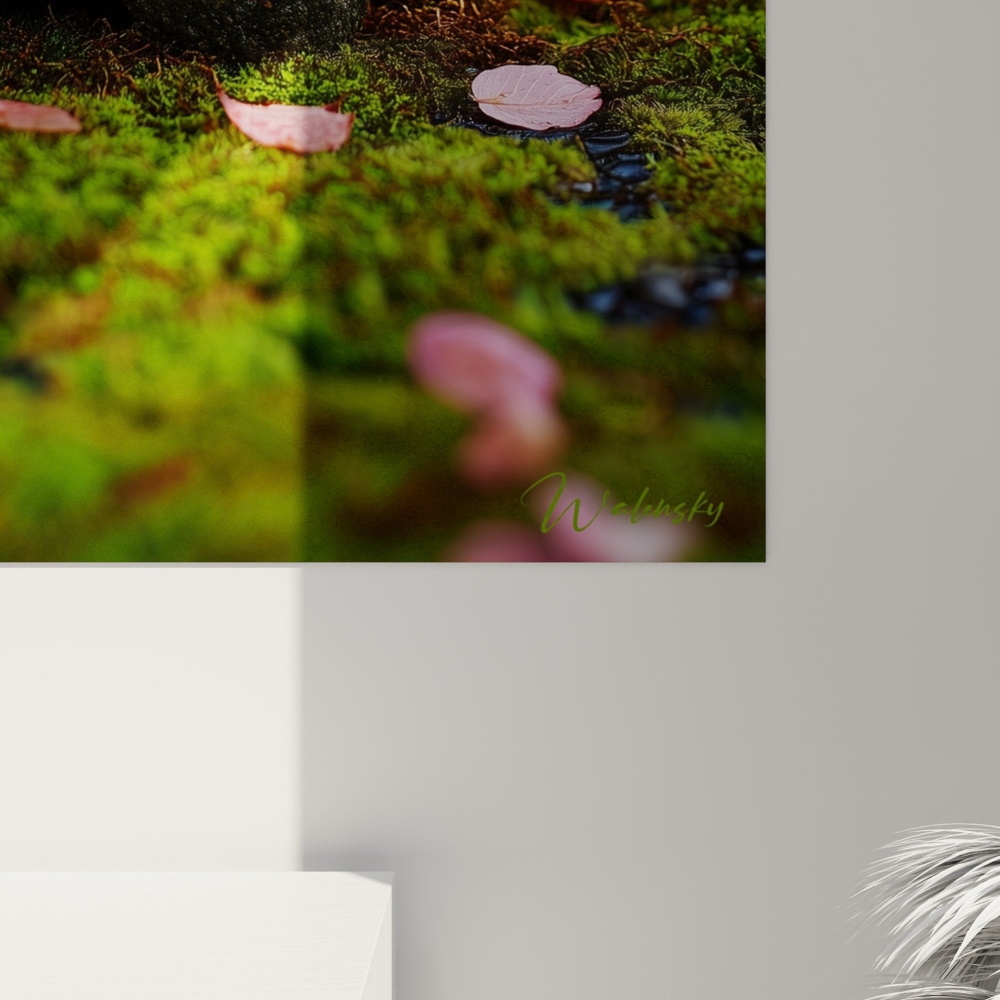 Vue d'ensemble du tableau lanterne japonaise dans salon avec décoration zen et naturelle