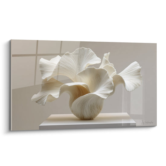 Tableau sculpture organique blanche aux formes ondulées sur fond neutre style ikebana minimaliste contemporain