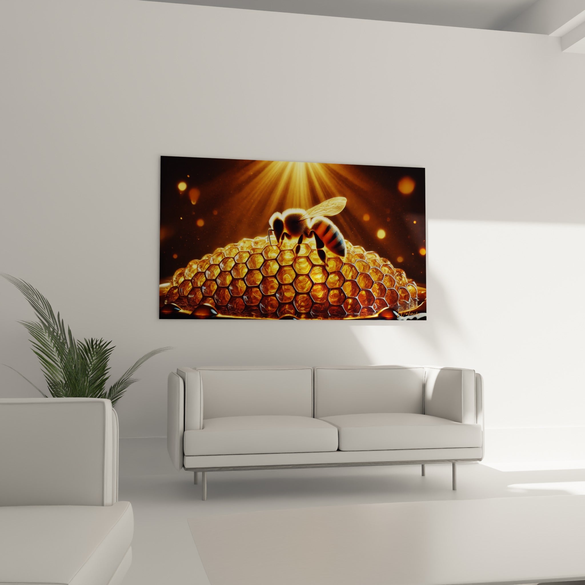 Insecte ambré posé sur miel doré au-dessus d'un canapé dans un salon lumineux
