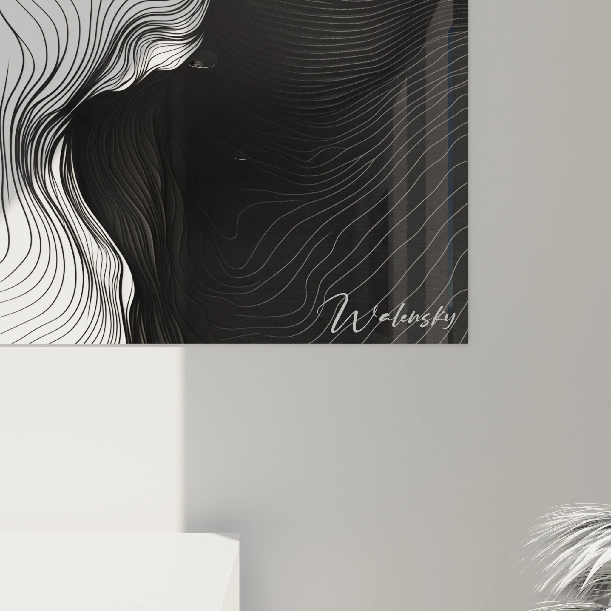 Un tableau rayures noir et blanc minimaliste où des lignes organiques dessinent des contours topographiques. Les courbes s'entrelacent pour former des zones de différentes densités, créant une composition équilibrée entre vides et pleins, avec une impression de mouvement perpétuel figé dans l'espace.

