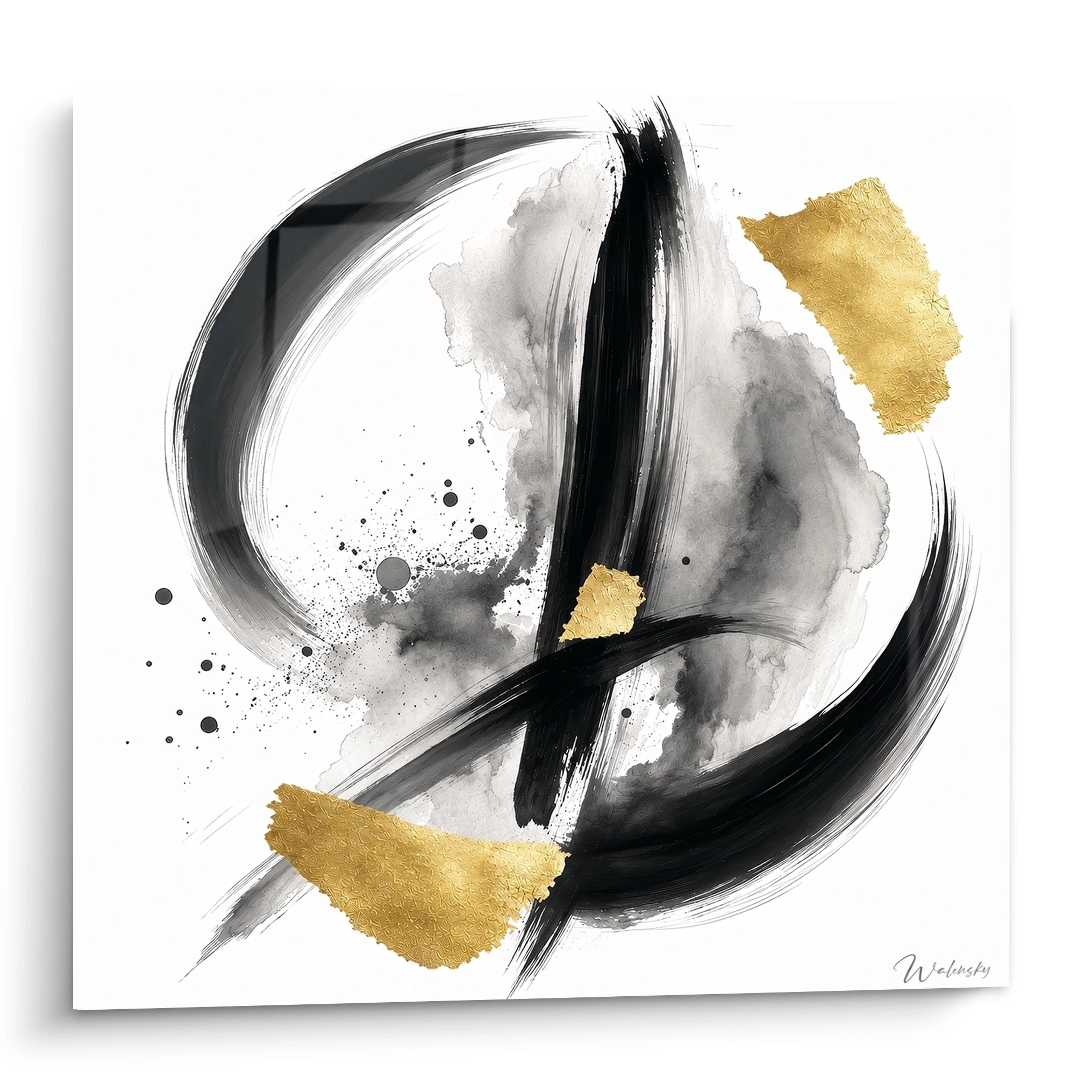 Tableau abstrait cercle noir et éclats d'or sur fond blanc et gris nuageux