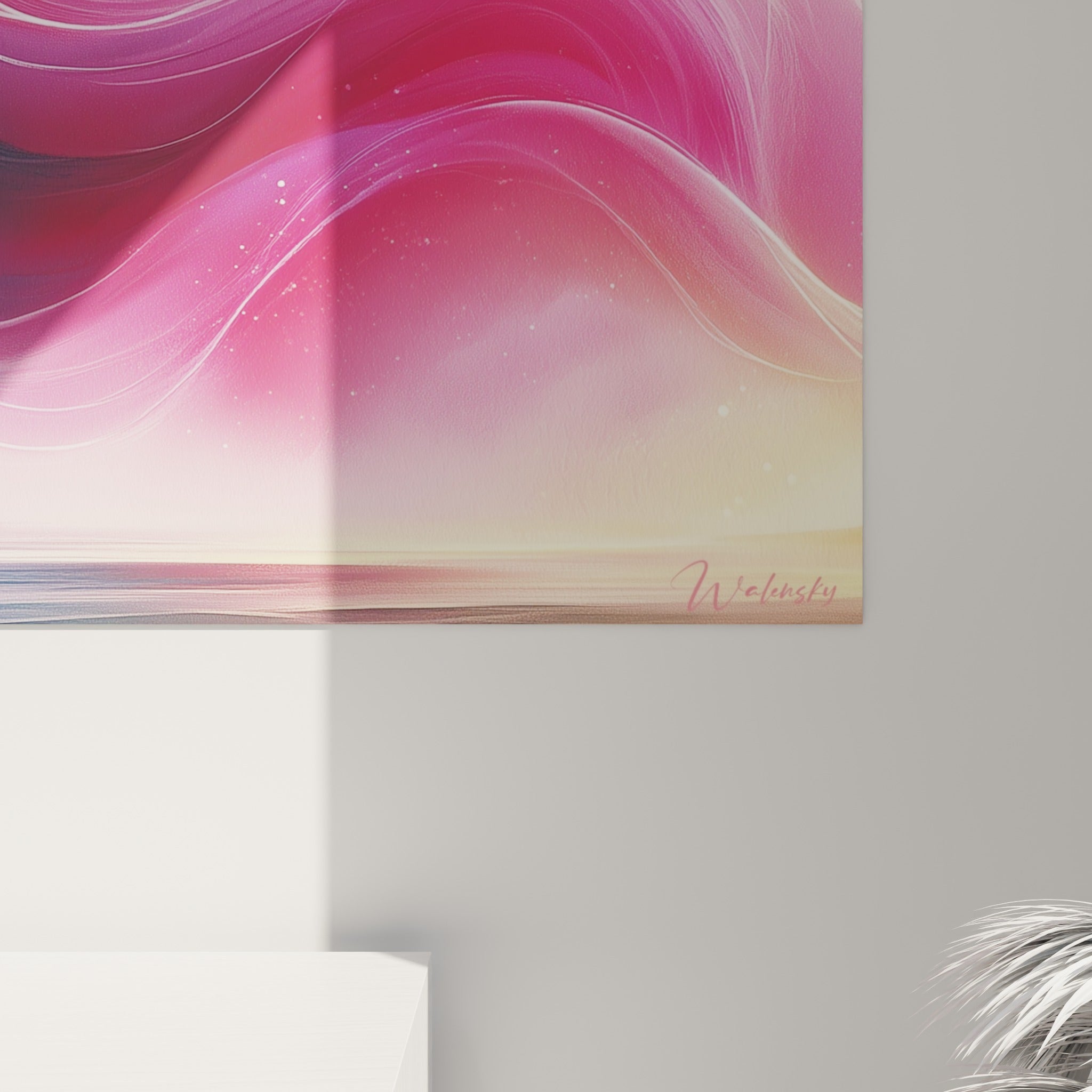 Traits fins et lumineux se mêlant dans un dégradé rose et doré, matière fluide de la toile