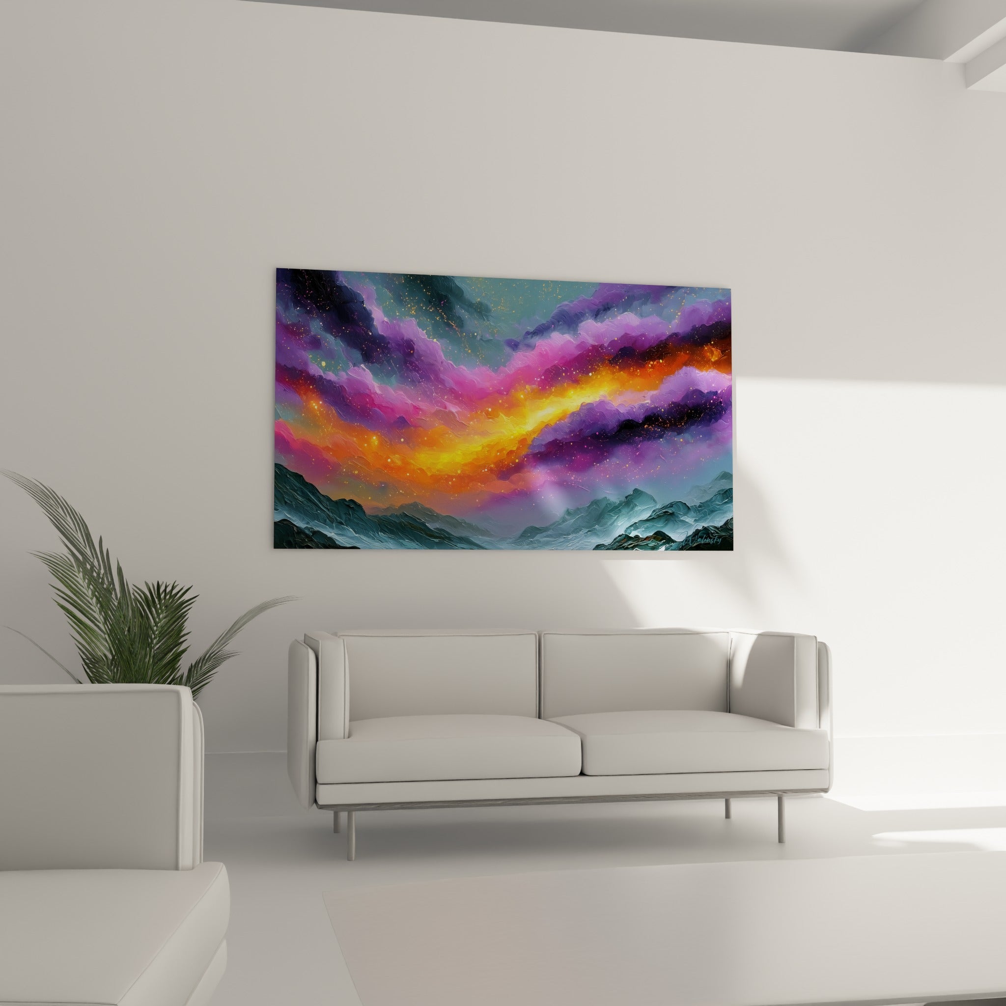 Traînée lumineuse jaune et rose fusionnant avec des nuages violets, au-dessus d'un canapé dans un salon lumineux