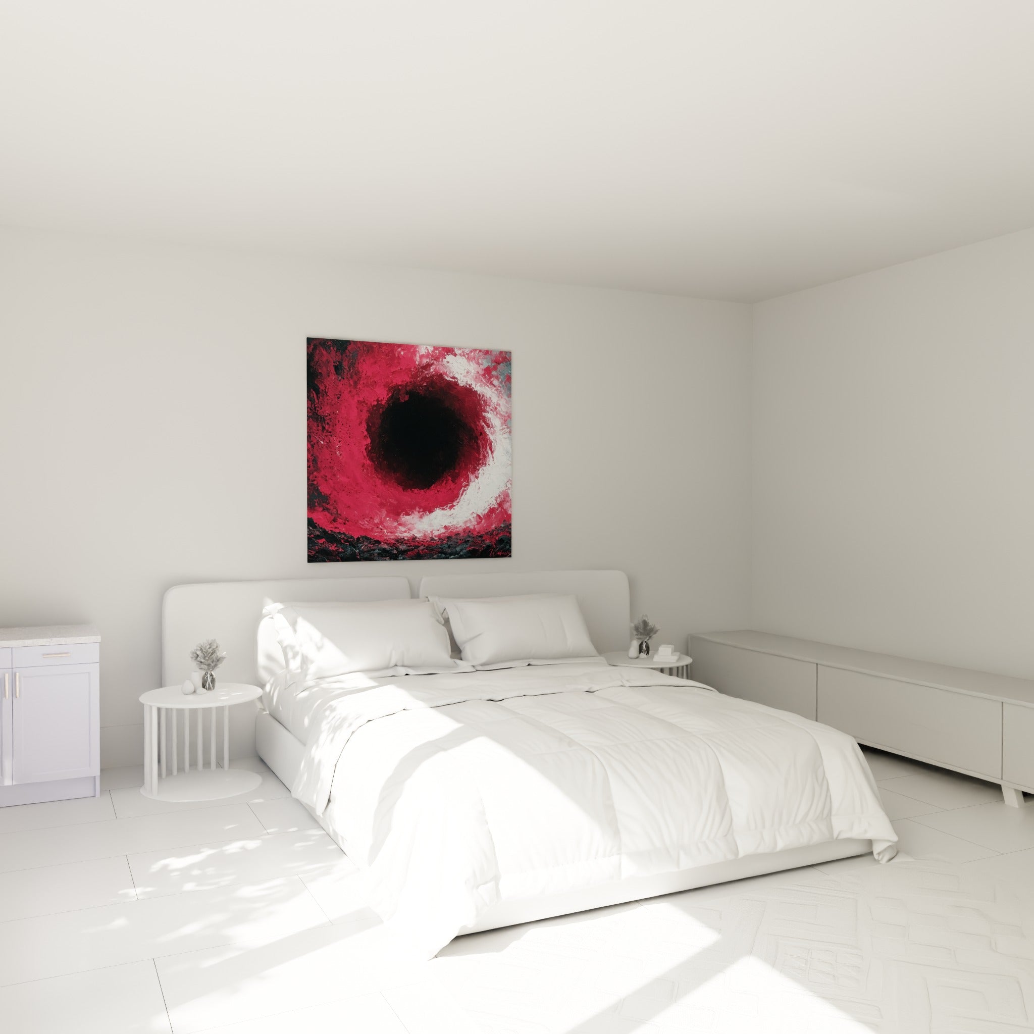 Tourbillon pourpre et anthracite happant la lumière, accroché au-dessus d'un lit dans une chambre claire