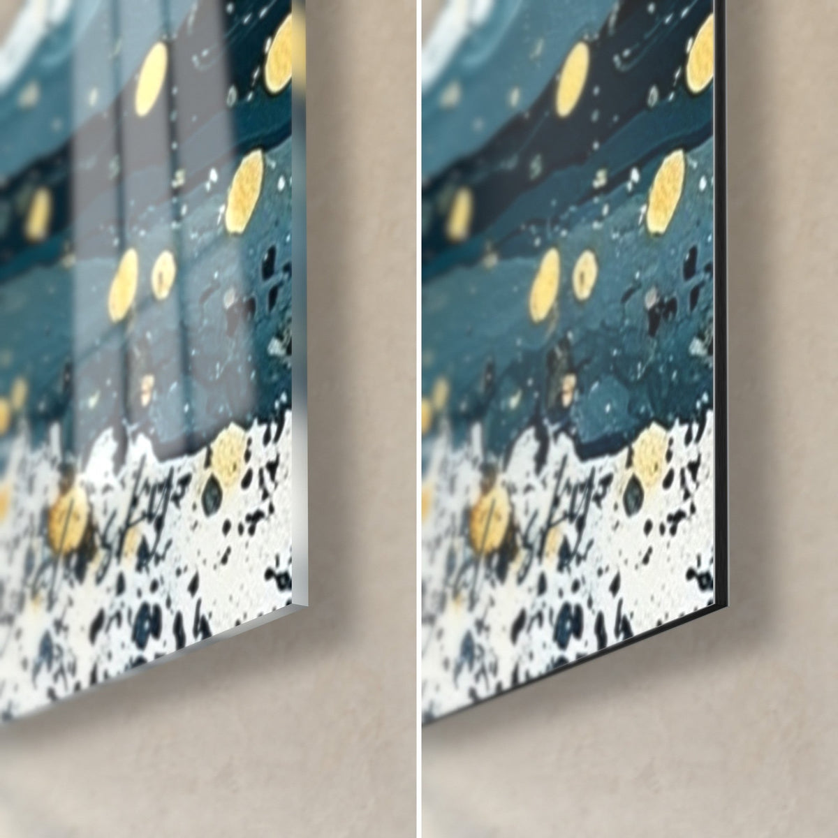 Tableau marbrure azurée aux pastilles dorées, coin bas droit : verre acrylique brillant et alu Dibond mat, tranche de 3 mm