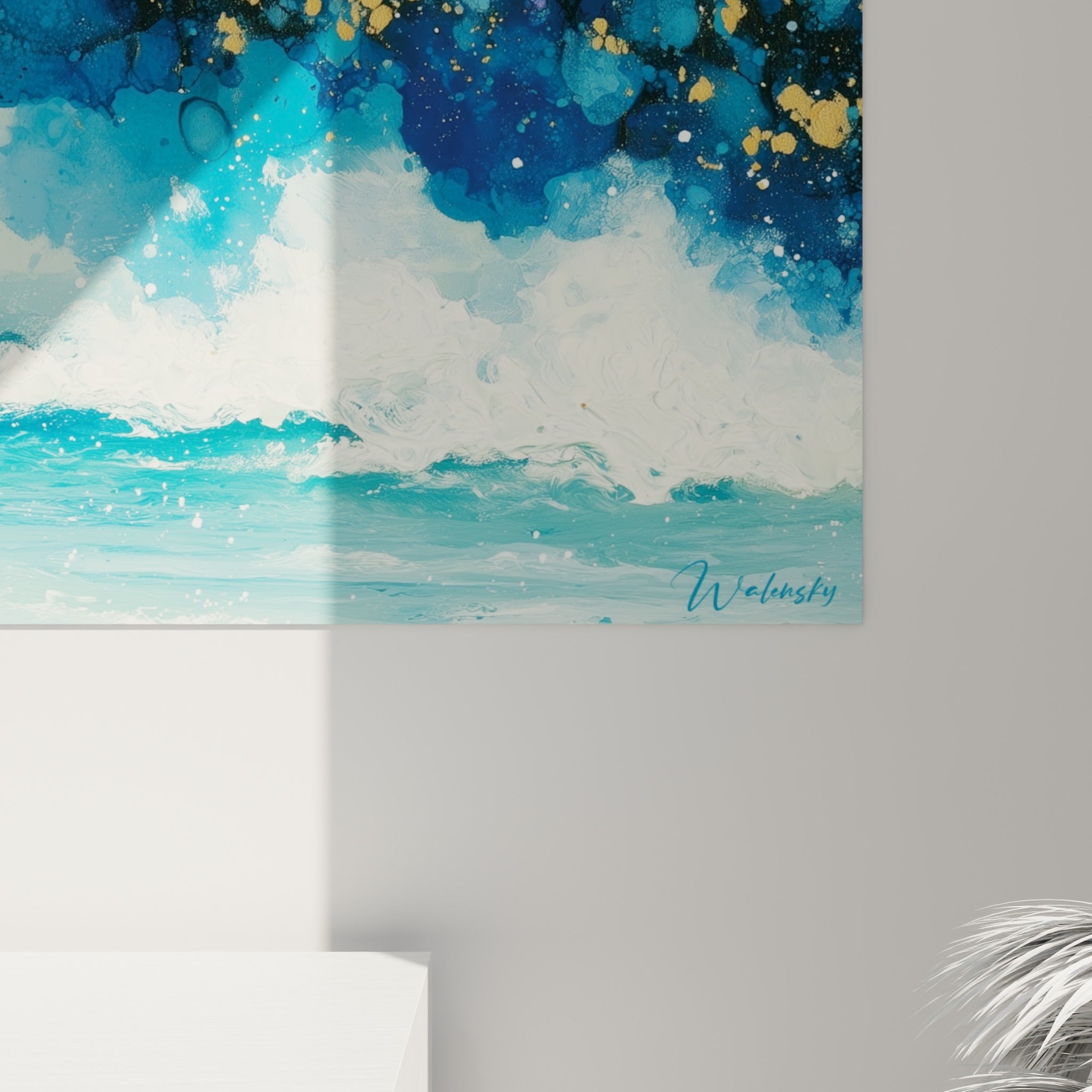 Détail des empâtements blancs et bulles bleu marine tachetées d'or sur la toile Abstrait Coloré