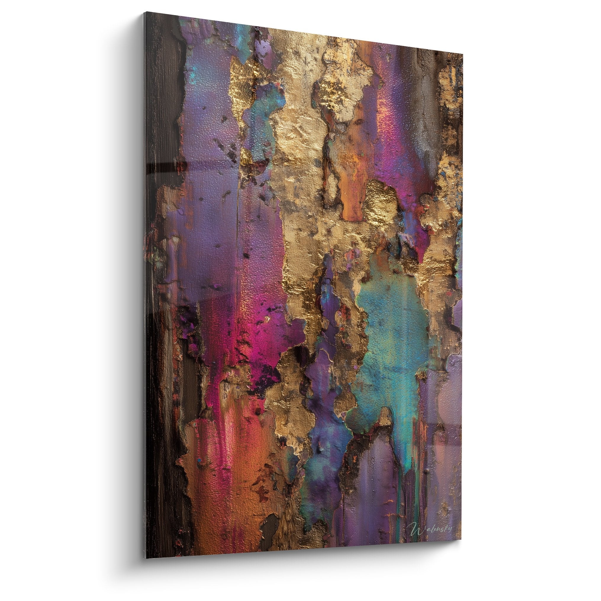 Tableau abstrait aux reflets iridescents violets turquoise et dorés, textures minérales organiques feng shui