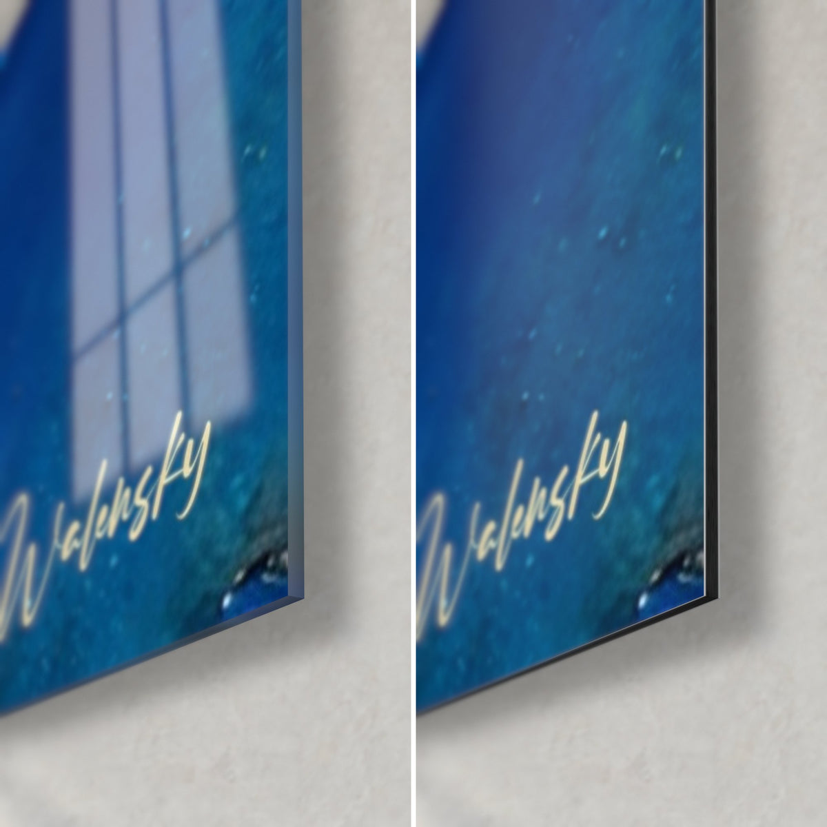 Tableau dôme marbré azur et or, coin bas droit : verre acrylique brillant à reflets, alu Dibond mat, tranche de 3 mm