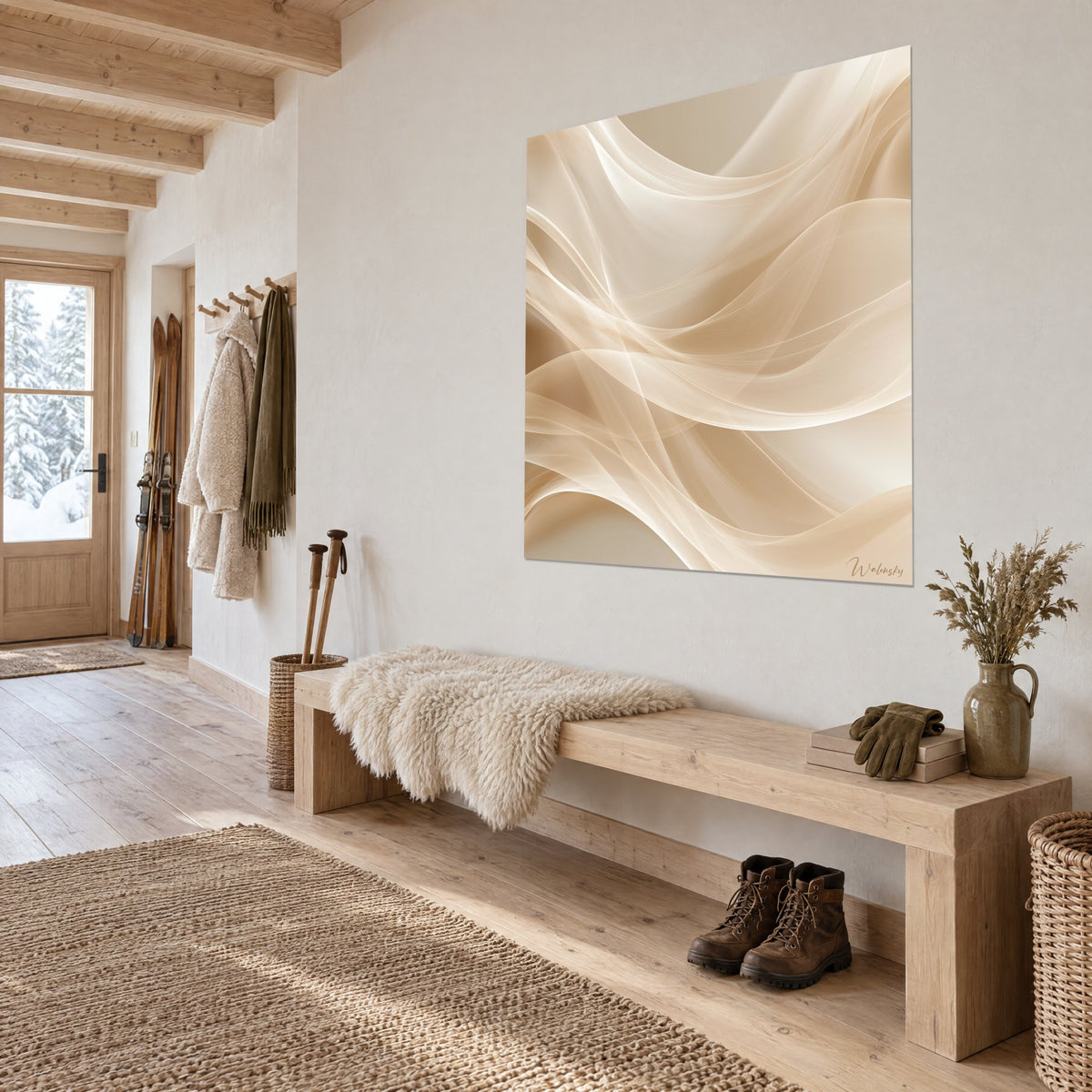 Tableau drapés translucides crème et sable aux courbes fluides, accroché près d'un banc en bois dans un chalet
