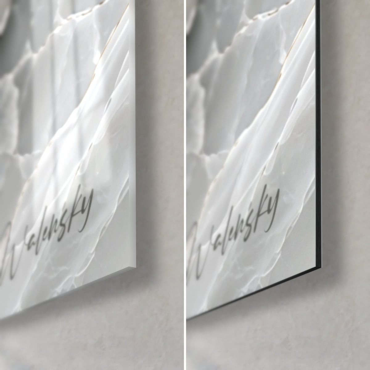 Tableau marbre strié gris fumé et blanc nacré, coin bas droit : verre brillant à reflets, alu Dibond mat, tranche de 3 mm