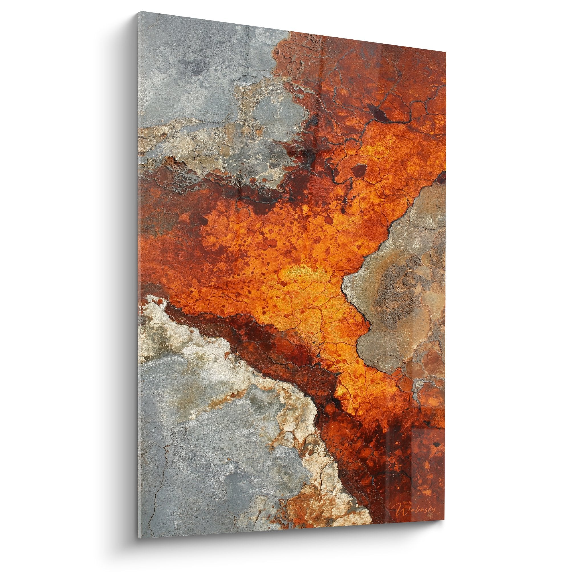 Tableau abstrait rouge et gris avec texture craquelée et veines dorées style minéral