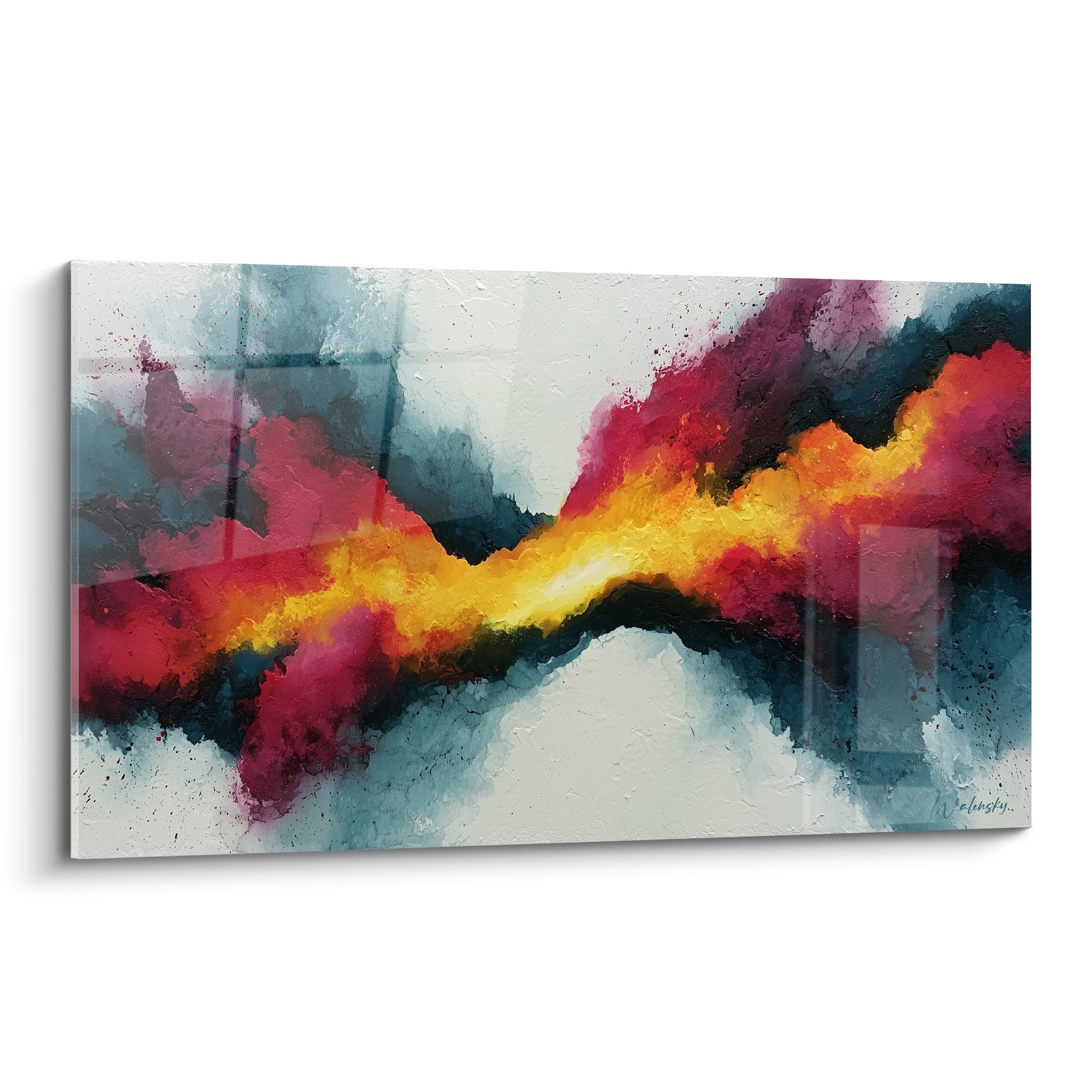 Traînée dorée fendant des nuées bleu marine et rouge cramoisi, texture picturale épaisse en plein cadre