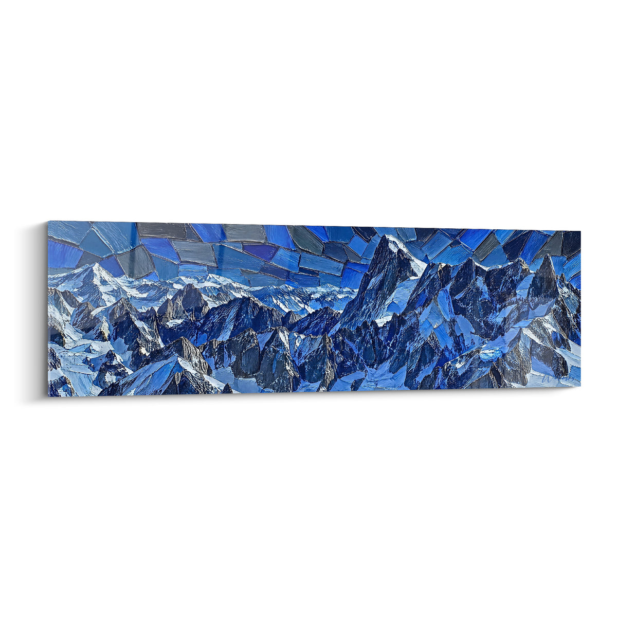 Tableau Aiguille du Midi en facettes bleu nuit et anthracite, crête rocheuse stylisée sous ciel fragmenté