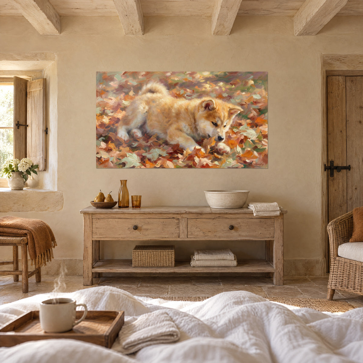 Quadro batuffolo color ambra raggomitolato tra foglie ramate e verdi, firma Walensky, sopra un letto in una camera luminosa