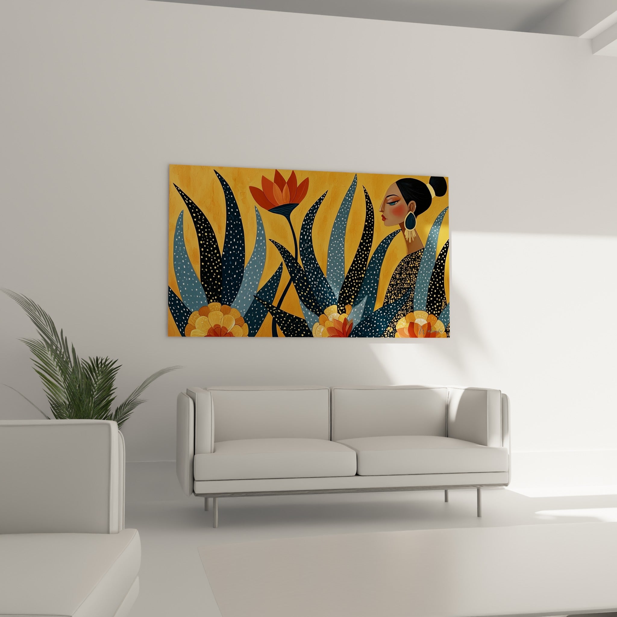 Silhouette féminine et feuillage bleu marine d'Aloe vera doré, au-dessus d'un canapé dans un salon lumineux