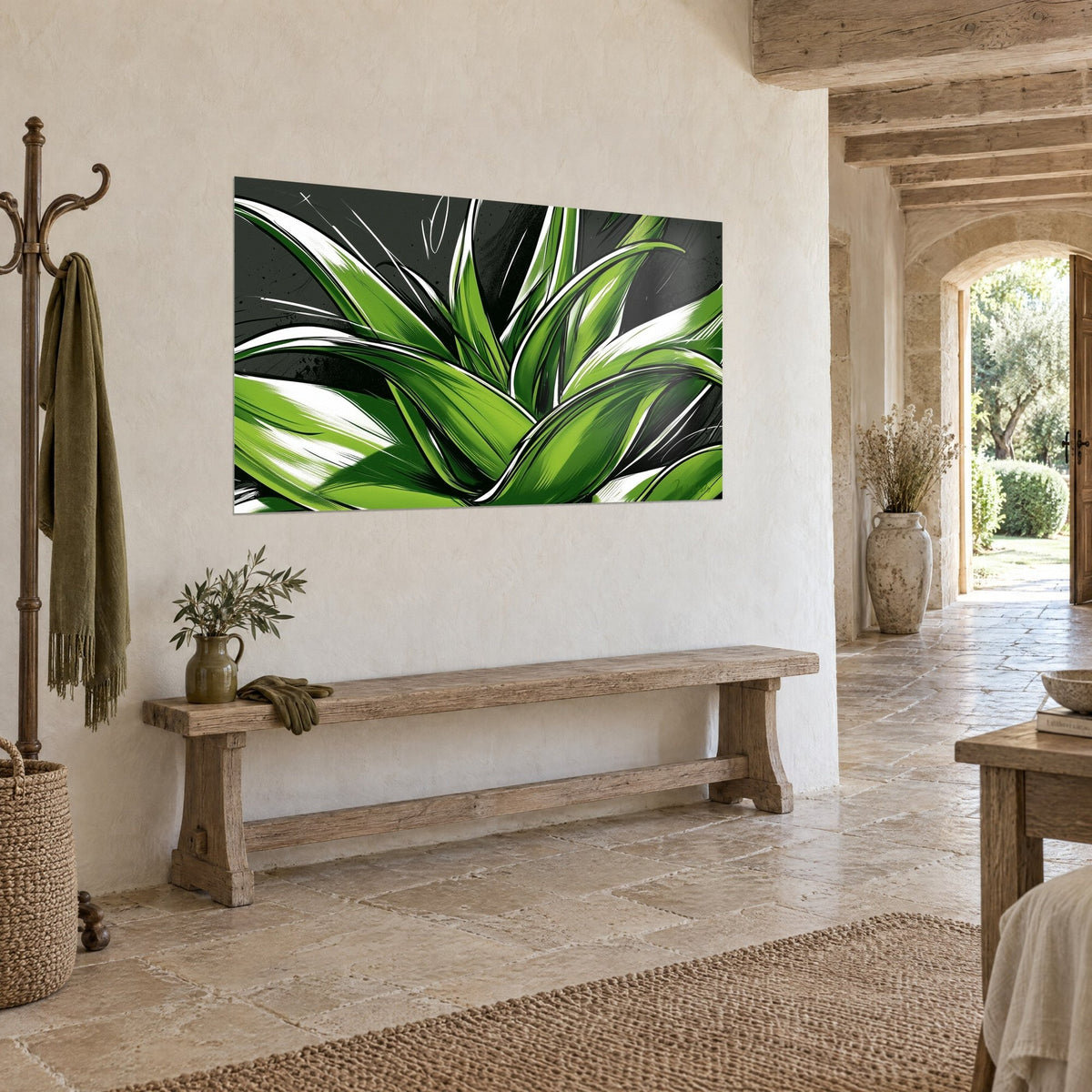 Quadro foglie d'agave dalle lame verde lime bordate di nero su fondo carbone, vista di tre quarti, panca in legno rustica