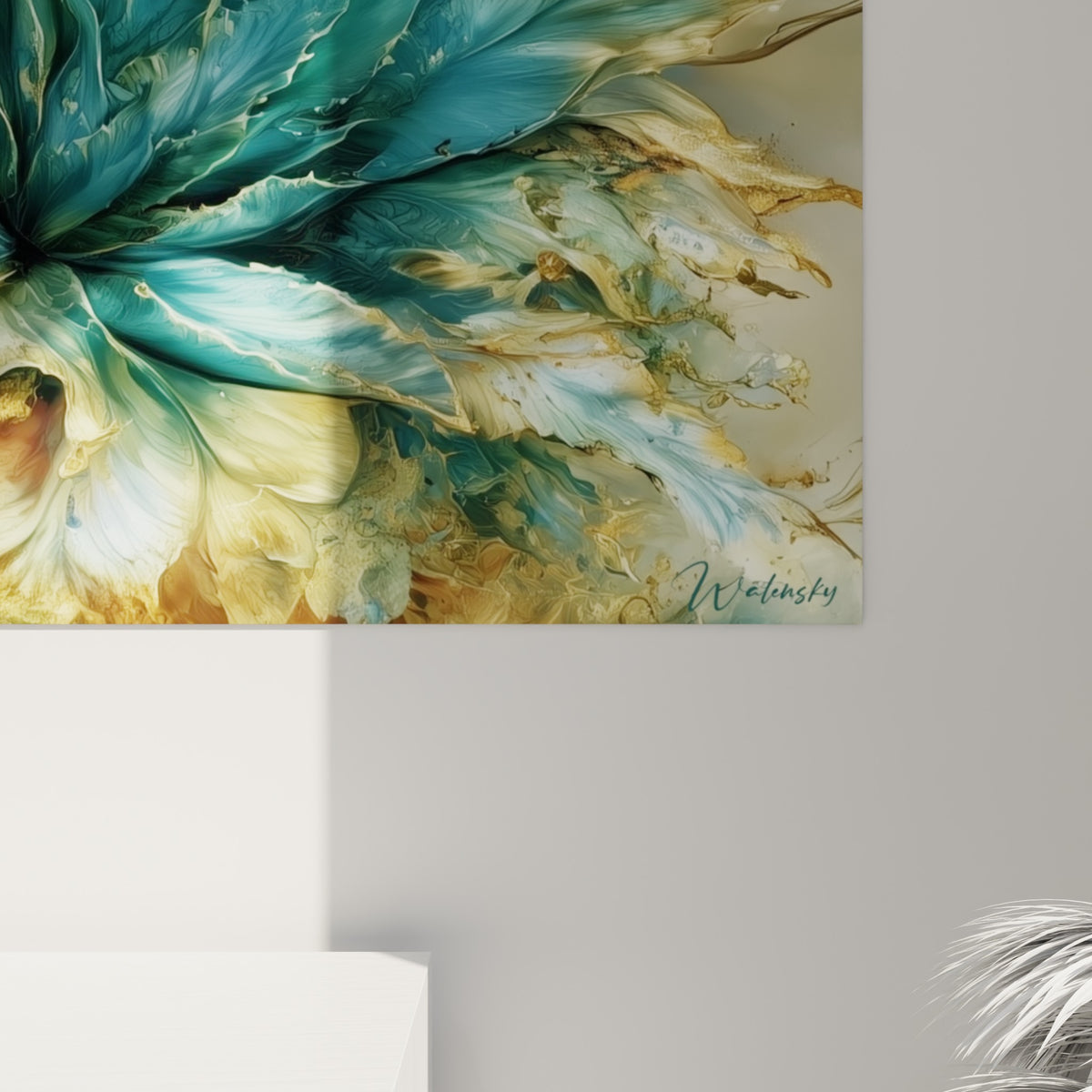 Grain doré et coulures turquoise se mêlant sur la surface veinée de l'œuvre Aloe vera