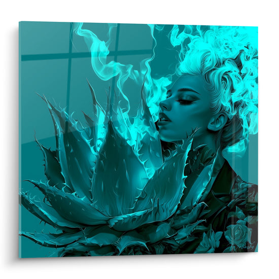 Visage turquoise et anthracite fondu dans une fumée blanche au-dessus de feuilles d'aloe vera épineuses