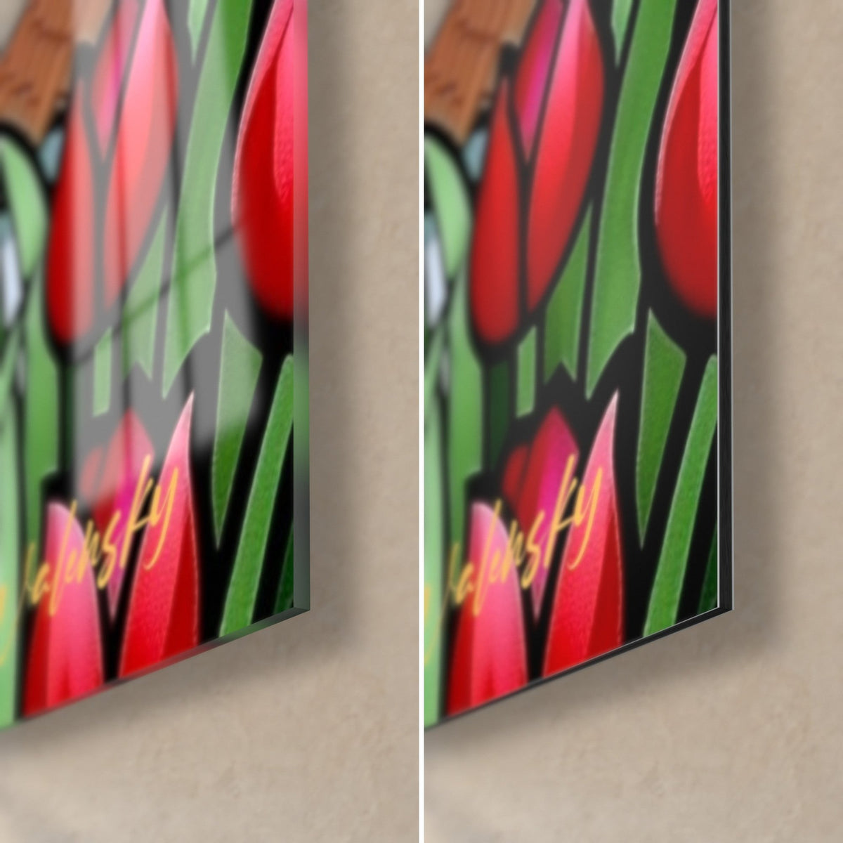 Quadro camelide in vetrata, tulipani rossi e foglie verdi, angolo in basso a destra in vetro lucido e Dibond opaco, spessore 3 mm