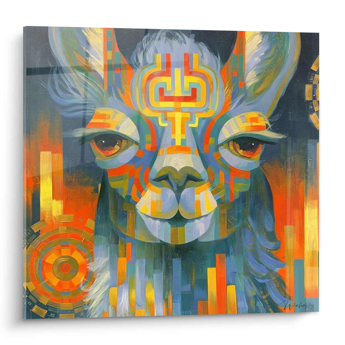 Alpaga aux motifs incas orange et doré, regard intense sur fond bleu ardoise géométrique