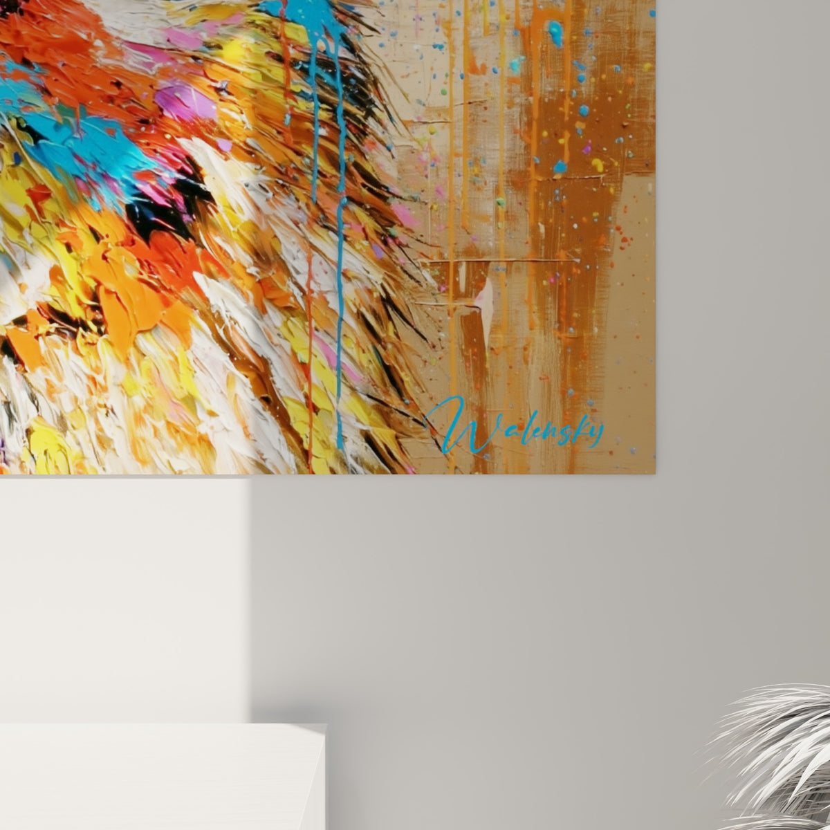 Empâtements épais et coulures ocre, magenta et turquoise visibles sur la toile texturée de l'alpaga