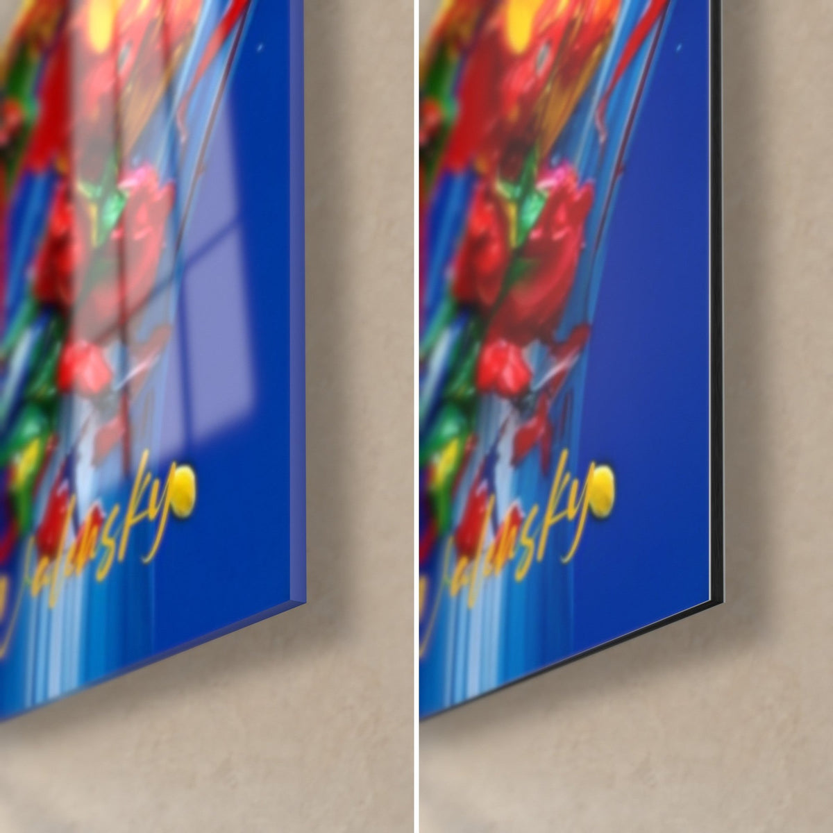 Tableau alpaga rouge et jaune, coin bas droit en verre brillant et alu Dibond mat, fond bleu cobalt et tranche de 3 mm