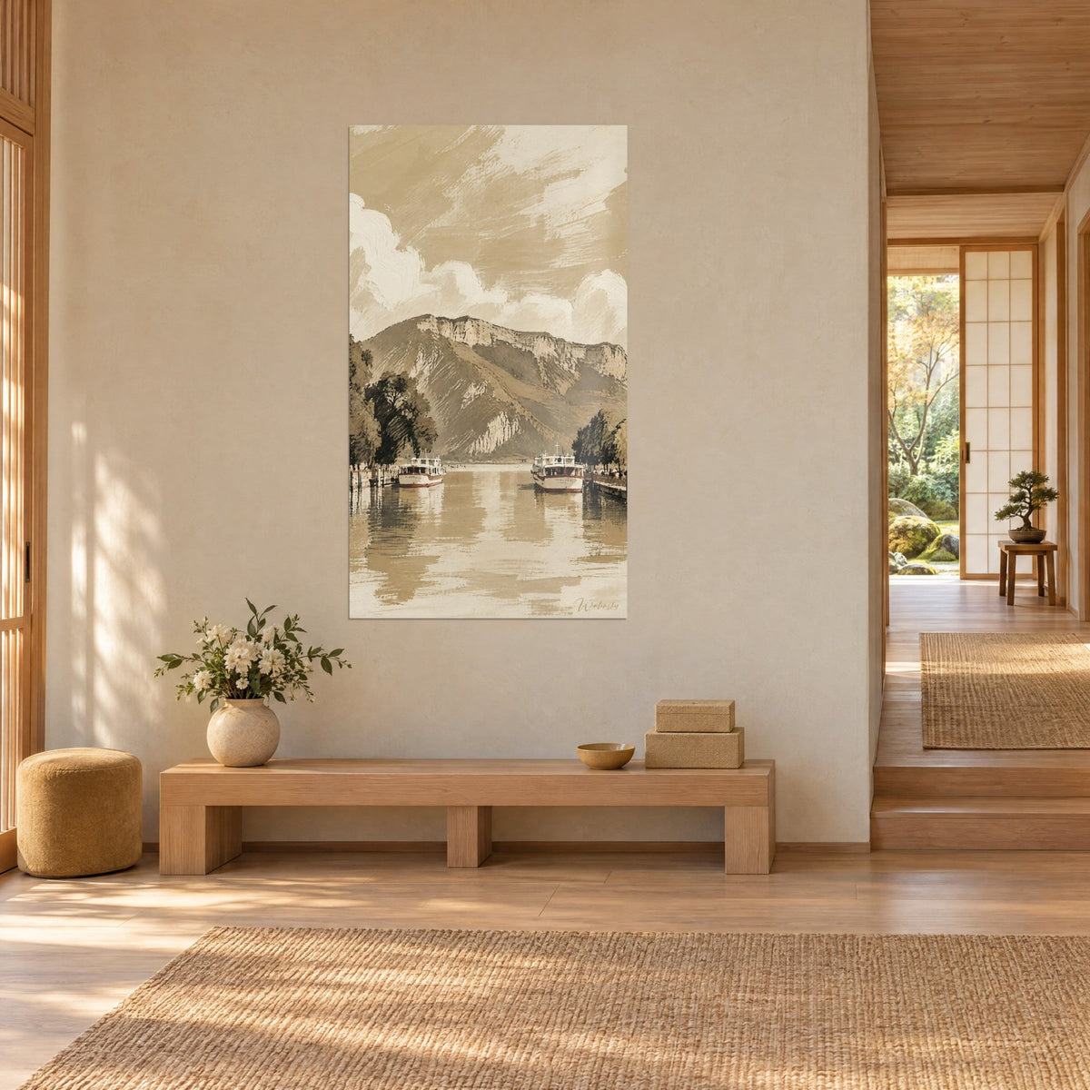 Schilderij meer van Annecy in sepia-aquarel, okerkleurige kalkbergen en crème wolken, driekwartaanzicht in een japandi woonkamer