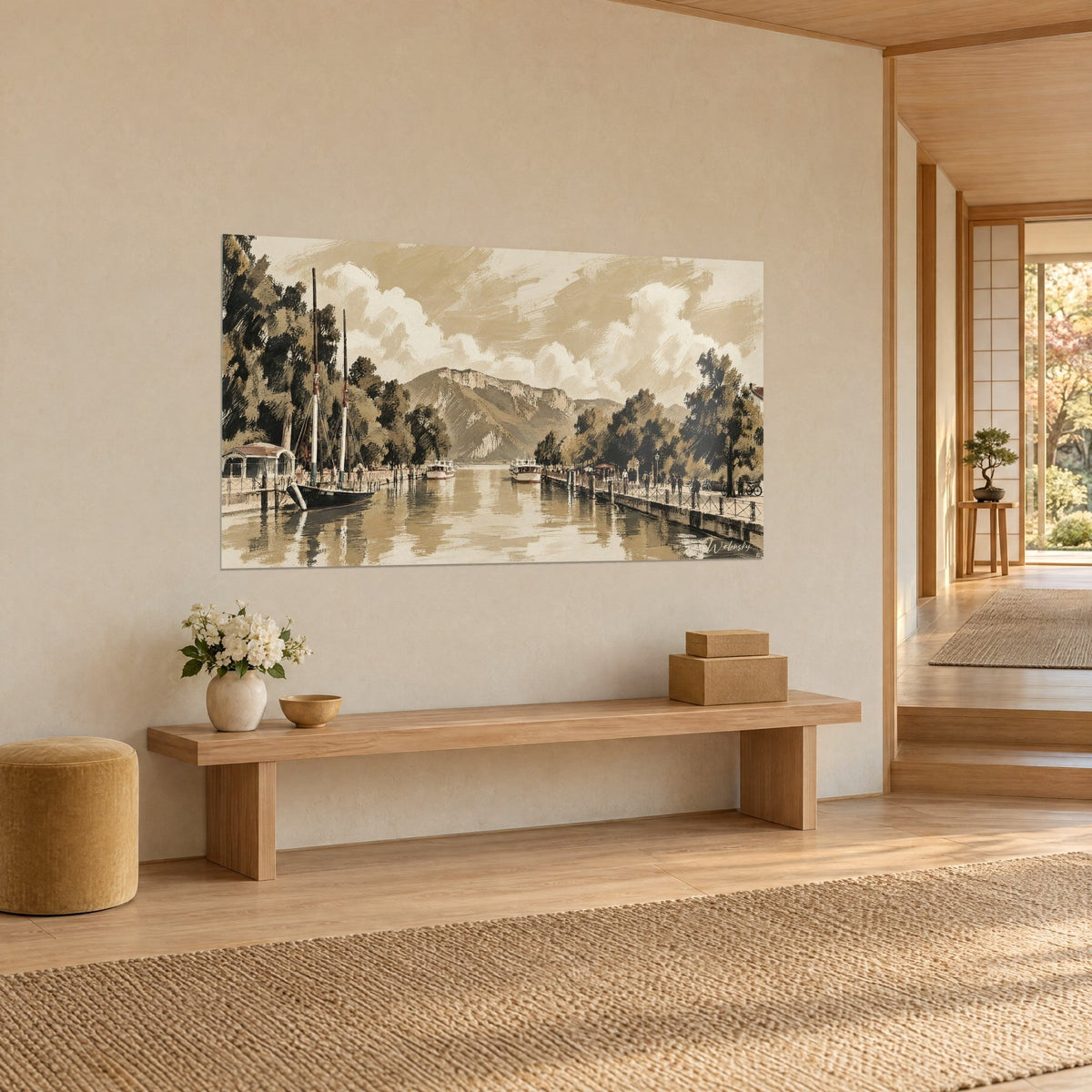 Gemälde Seehafen in Sepia-Aquarell, weiße Masten, cremefarbene Wolken und ockerfarbene Klippe, neben einer Bank aus hellem Holz