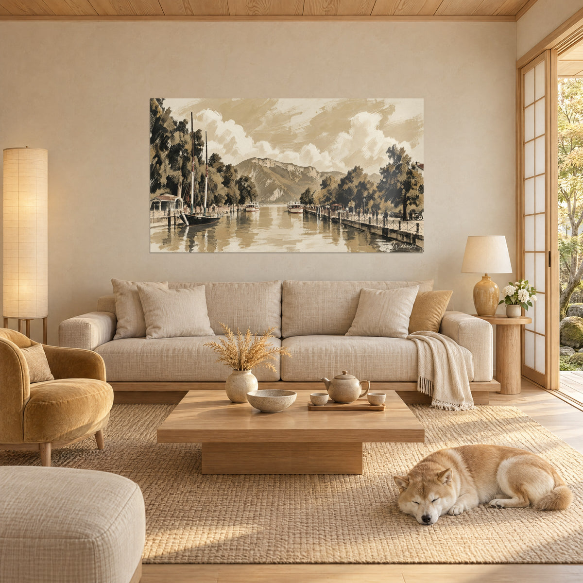 Voiliers aux mâts noirs et quai ocre sur ce tableau, accroché au-dessus d'un lit dans une chambre claire