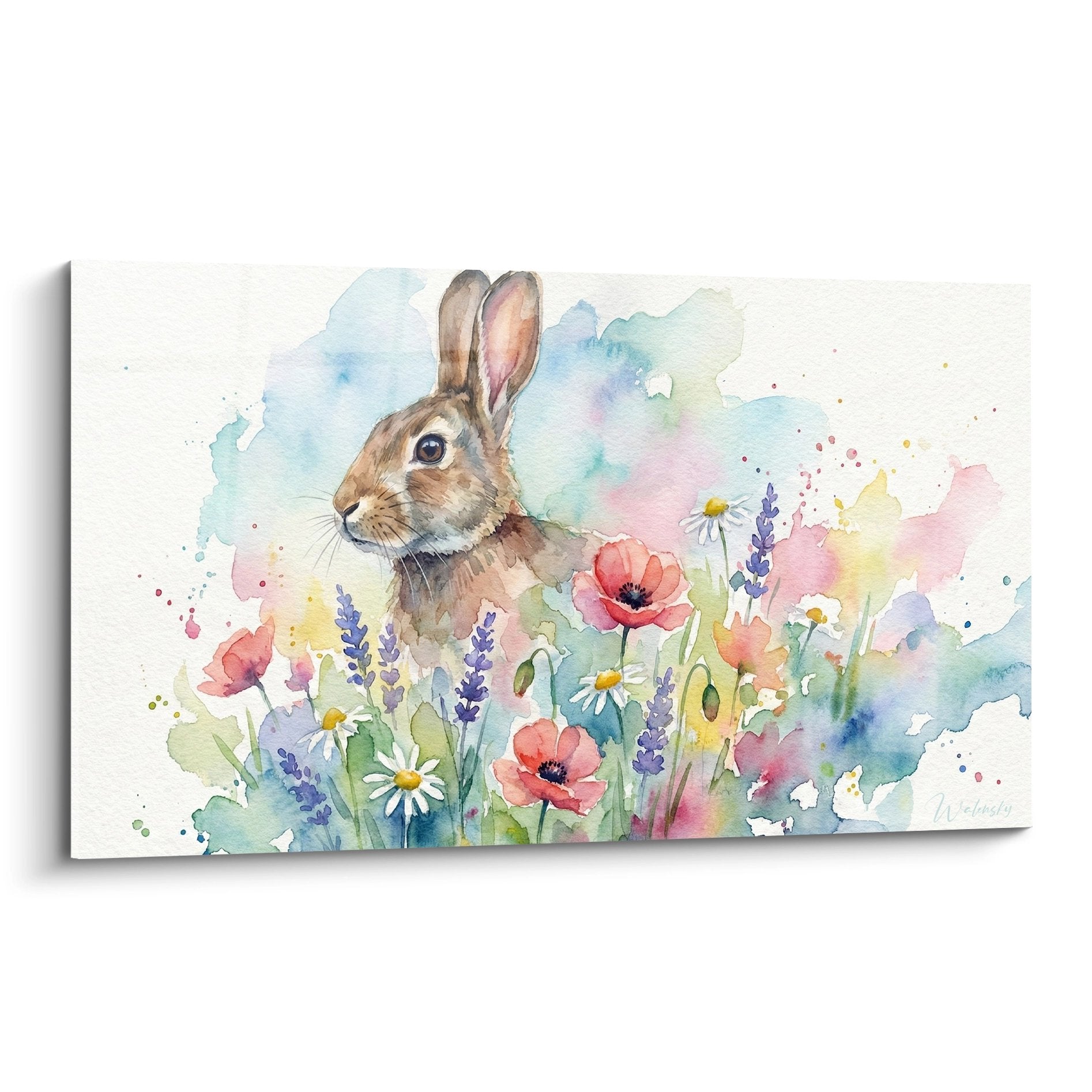 Aquarellbild braunes Kaninchen in buntem Blumengarten mit Mohnblumen, Gänseblümchen und Lavendel in Pastelltönen