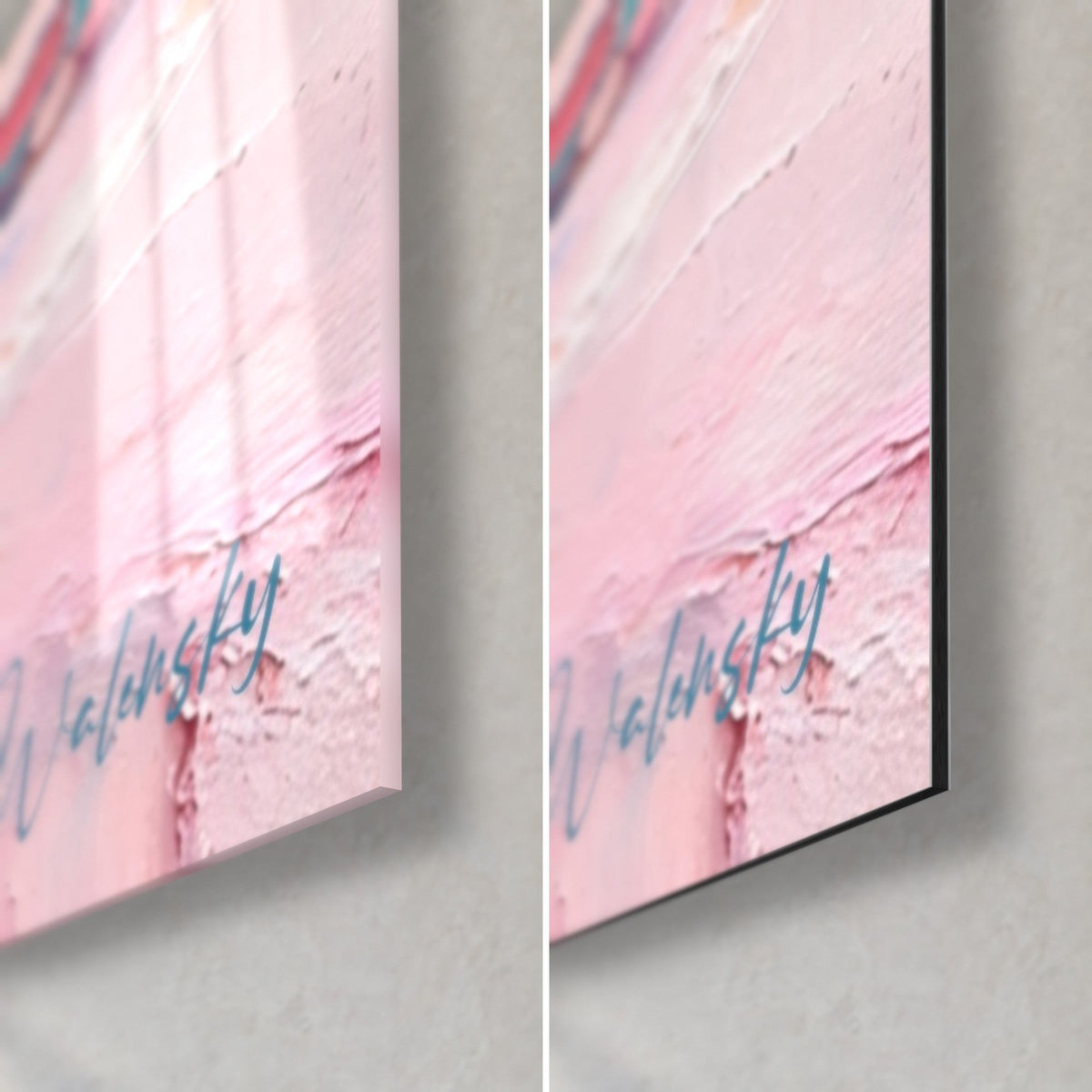 Tableau coque rose et pâte épaisse bleu nuit, signature Walensky bleue sur rose, tranche noire de 3 mm, verre brillant et Dibond mat
