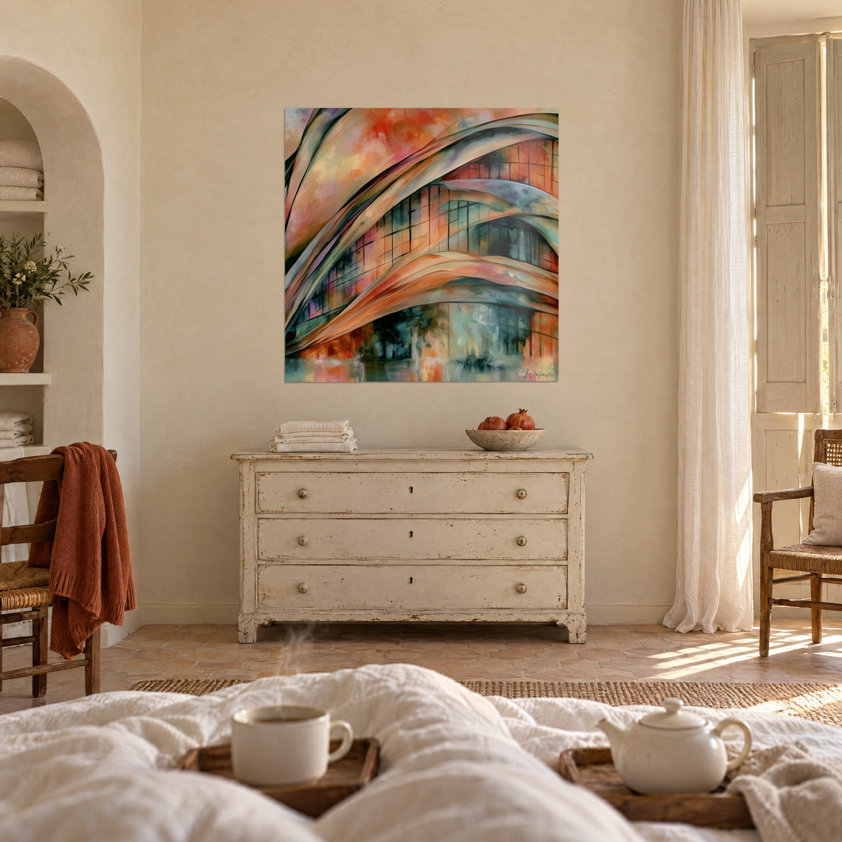 Tableau bâtiment aux voiles ondulées corail et vert-de-gris, taches roses éclatantes, au-dessus d'un lit dans une chambre claire