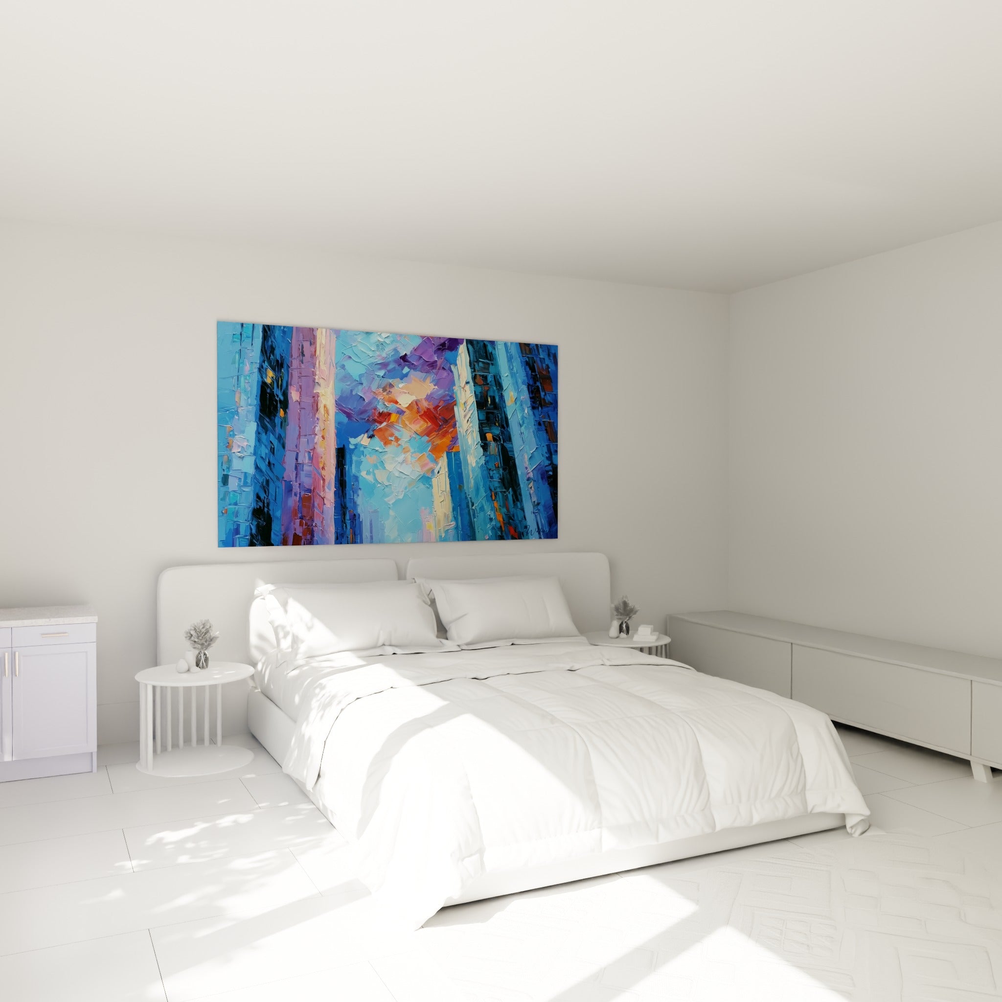 Tours bleu marine et lumière orangée de ce tableau architecture abstraite au-dessus d'un lit dans une chambre claire