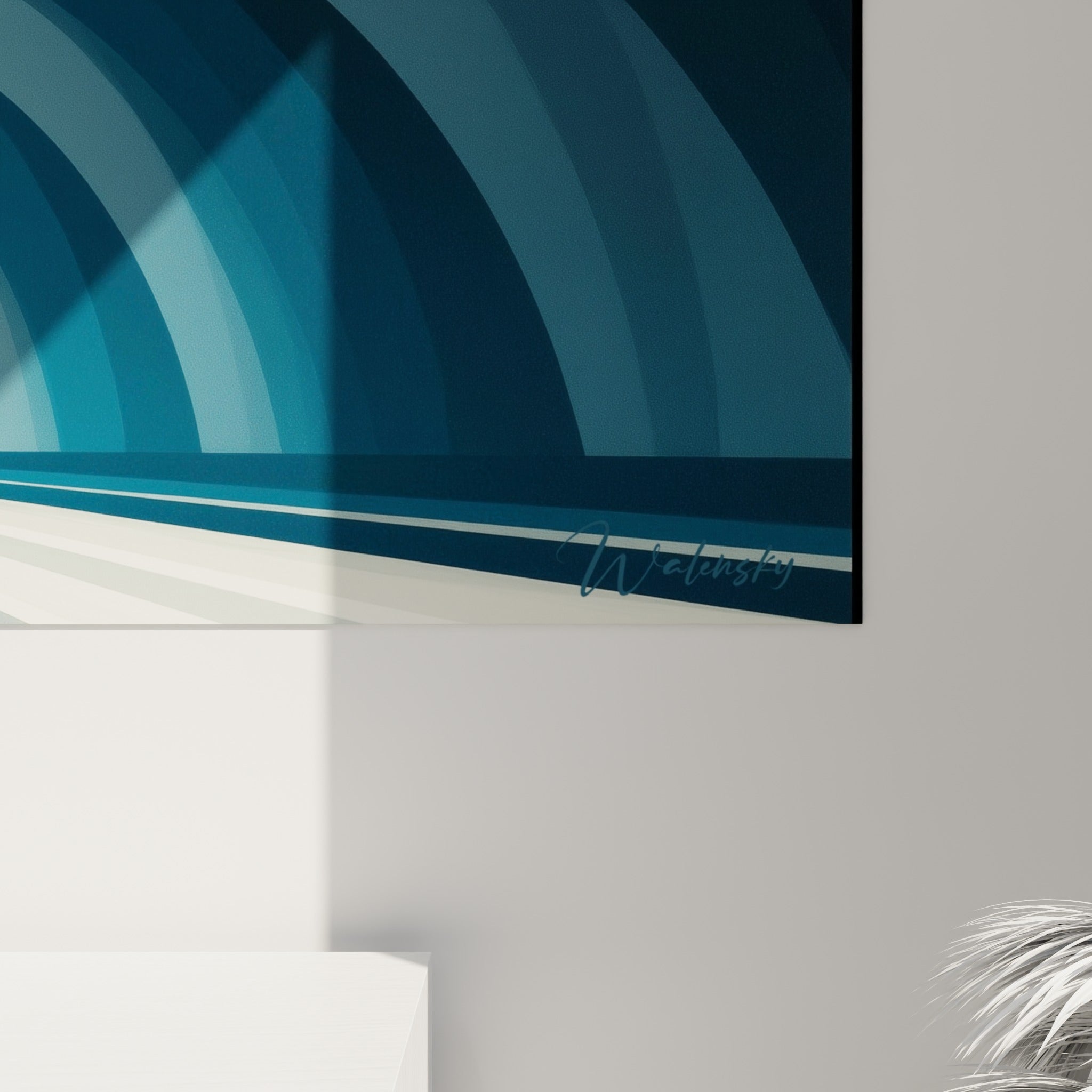 Détail des arcs concentriques bleu marine et blanc cassé, grain de l'impression et coulures lumineuses visibles de près