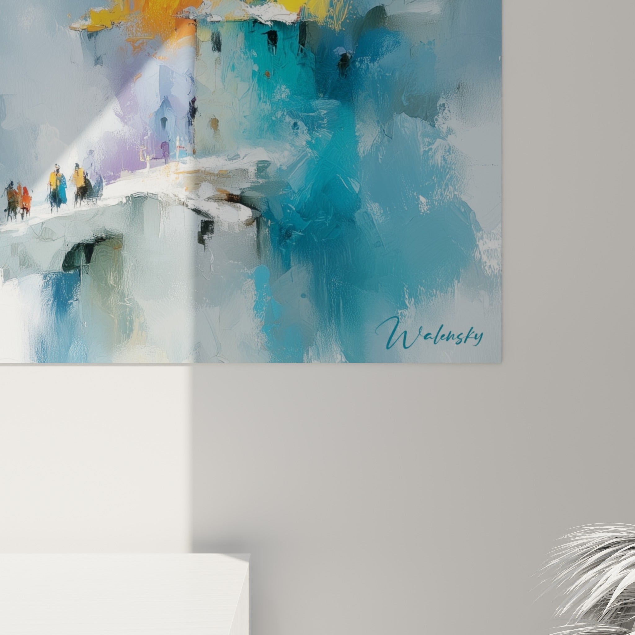 Empâtements bleu marine et coulures orangées visibles de près, matière picturale épaisse sur toile texturée