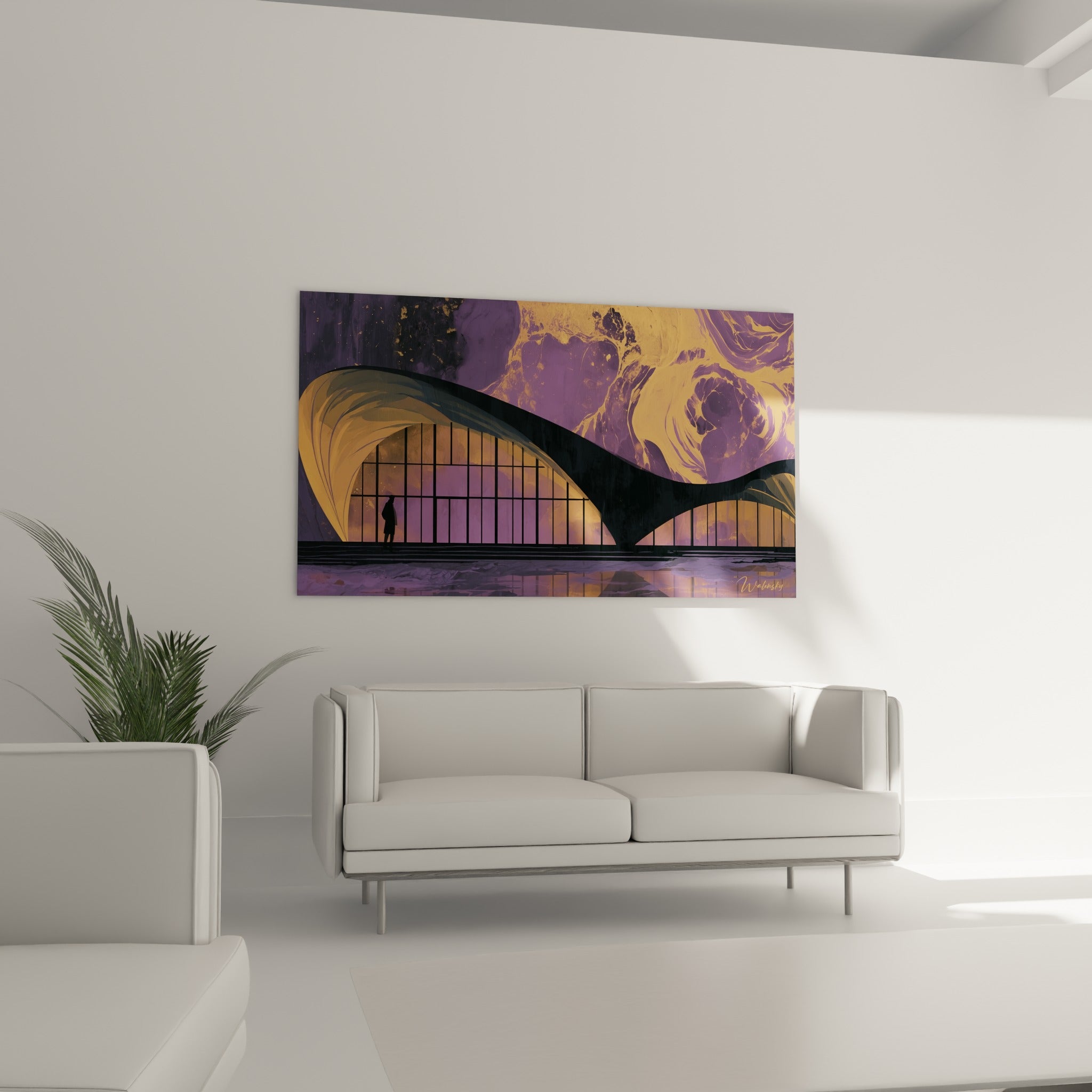 Façade vitrée quadrillée aux teintes dorées et violettes, tableau architecture abstrait au-dessus d'un canapé dans un salon lumineux