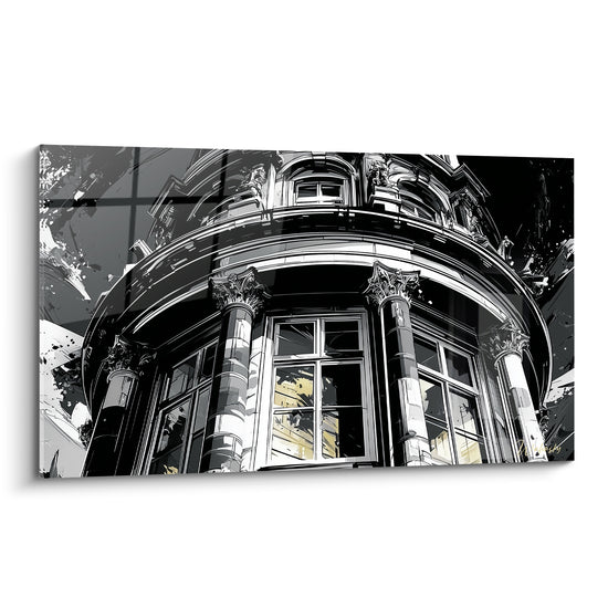 Façade haussmannienne en noir et blanc aux colonnes sculptées et reflets dorés, style architecture abstraite