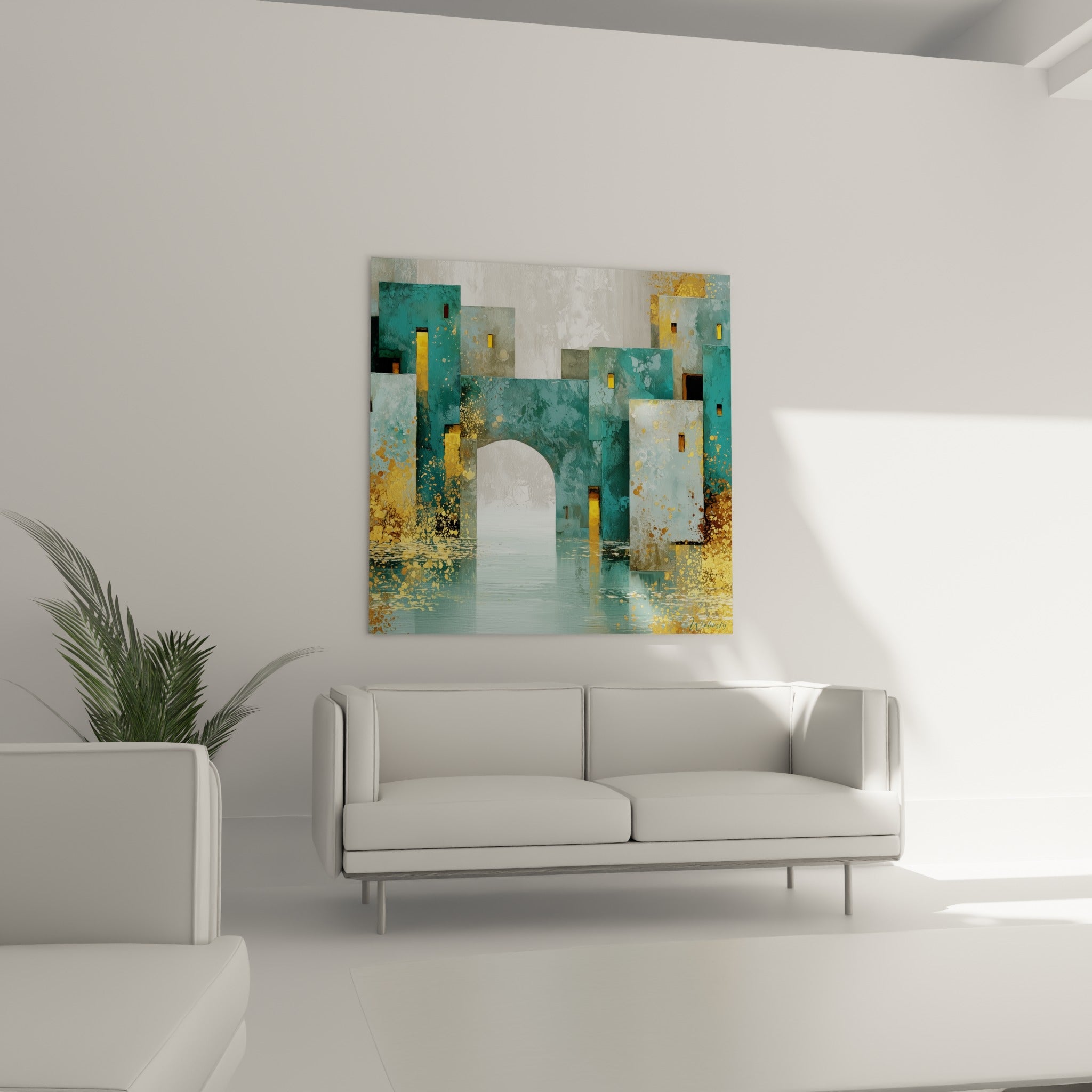Blocs architecturaux turquoise ponctués d'or accrochés au-dessus d'un canapé dans un salon lumineux