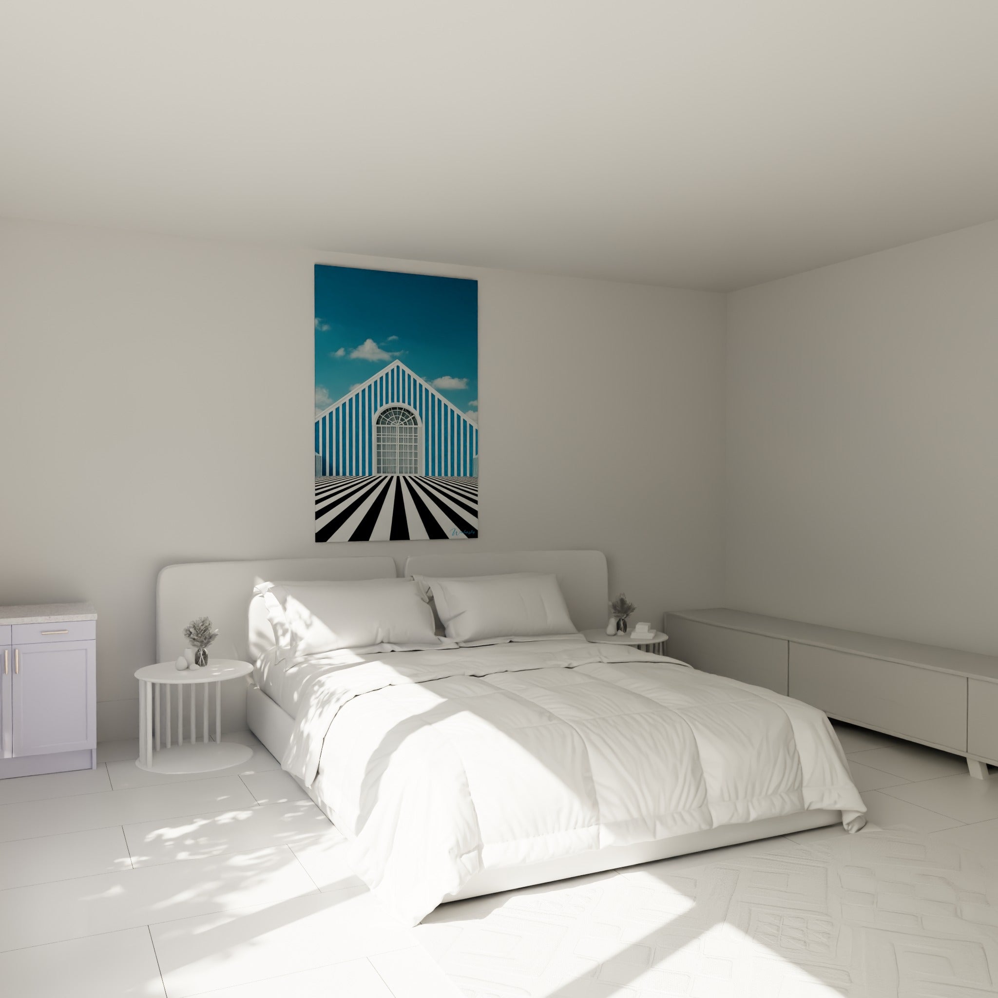Rayures bleu marine et blanches de cette façade architecturale accrochées au-dessus d'un lit dans une chambre claire