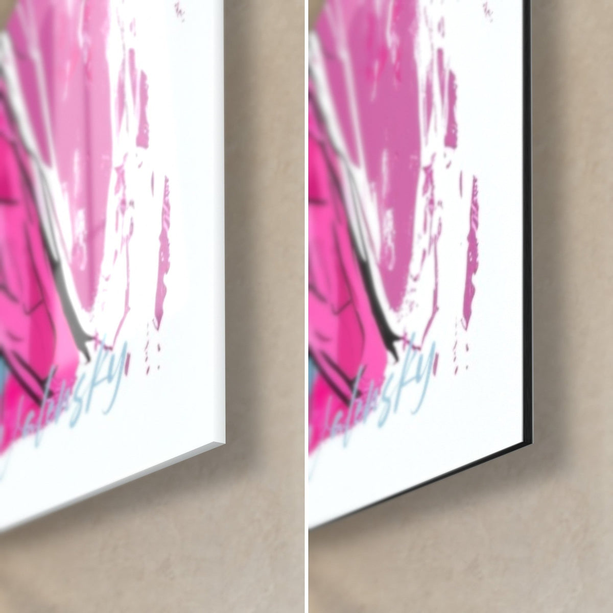Tableau édifice triangulaire rose et bleu, coin bas droit : verre acrylique brillant à gauche, Dibond noir mat à droite, tranche 3 mm