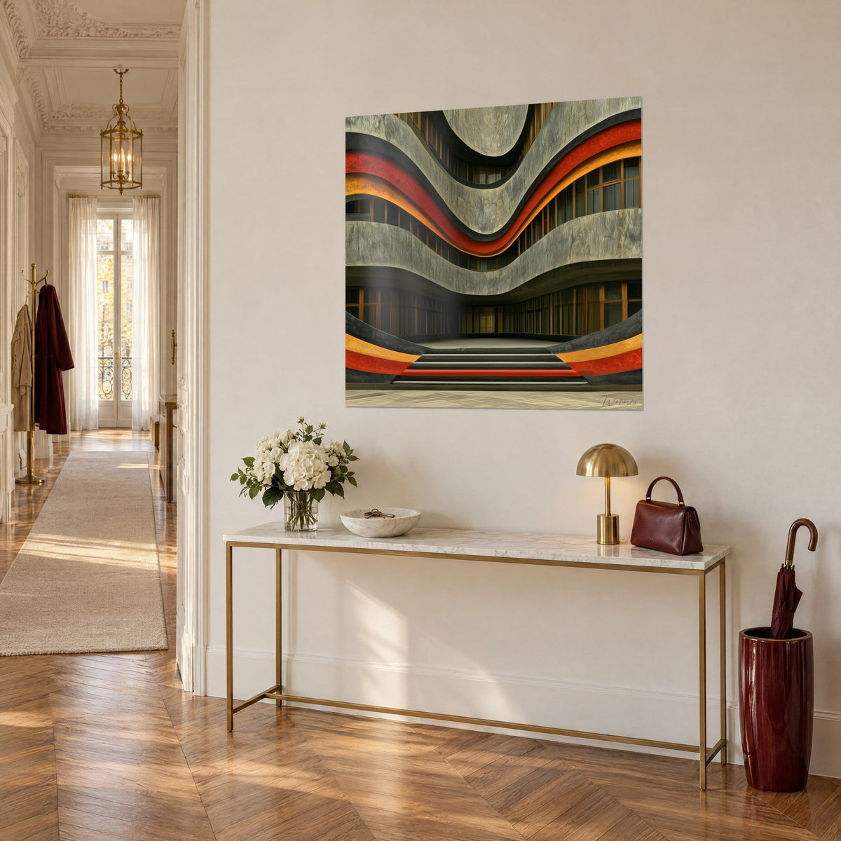 Tableau architecture sinueuse aux courbes rouge vif et noir charbon, perron rayé de marches, près d'une console dorée du couloir