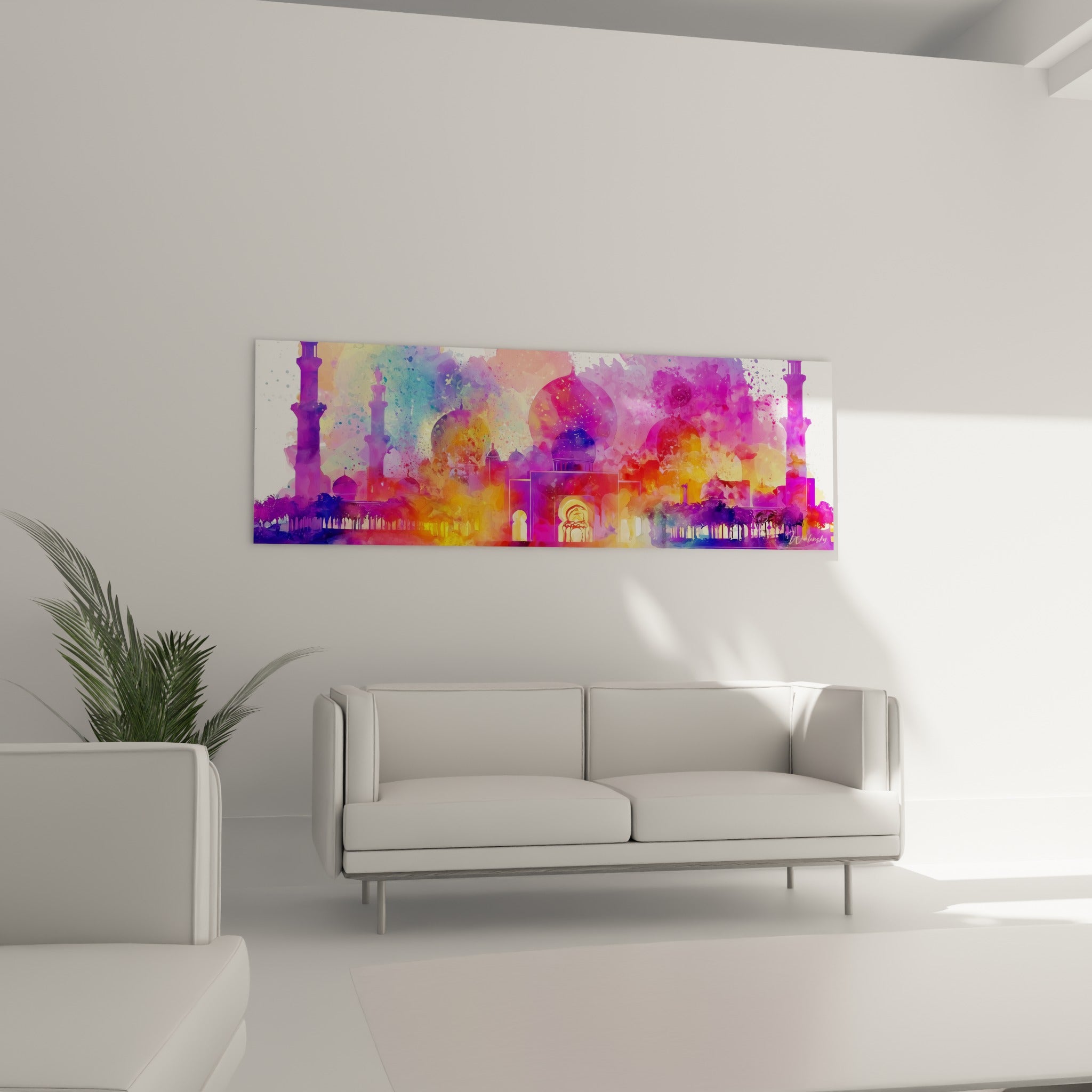 Dômes orientaux fuchsia et turquoise se fondant en aquarelle au-dessus d'un canapé dans un salon lumineux