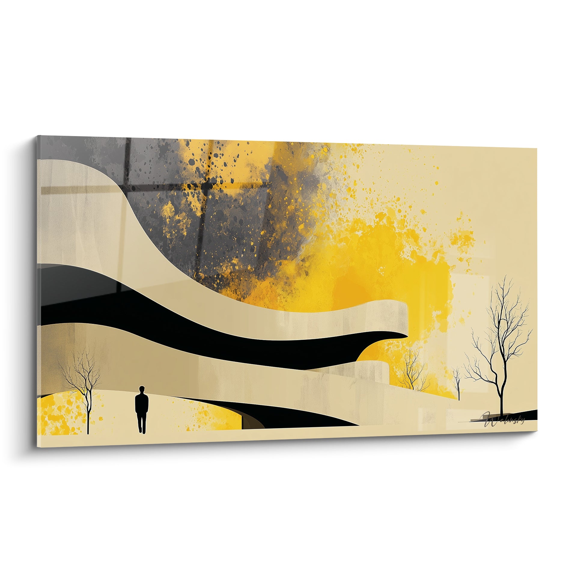 Silhouette solitaire face à des vagues architecturales noires et jaune ocre éclatant