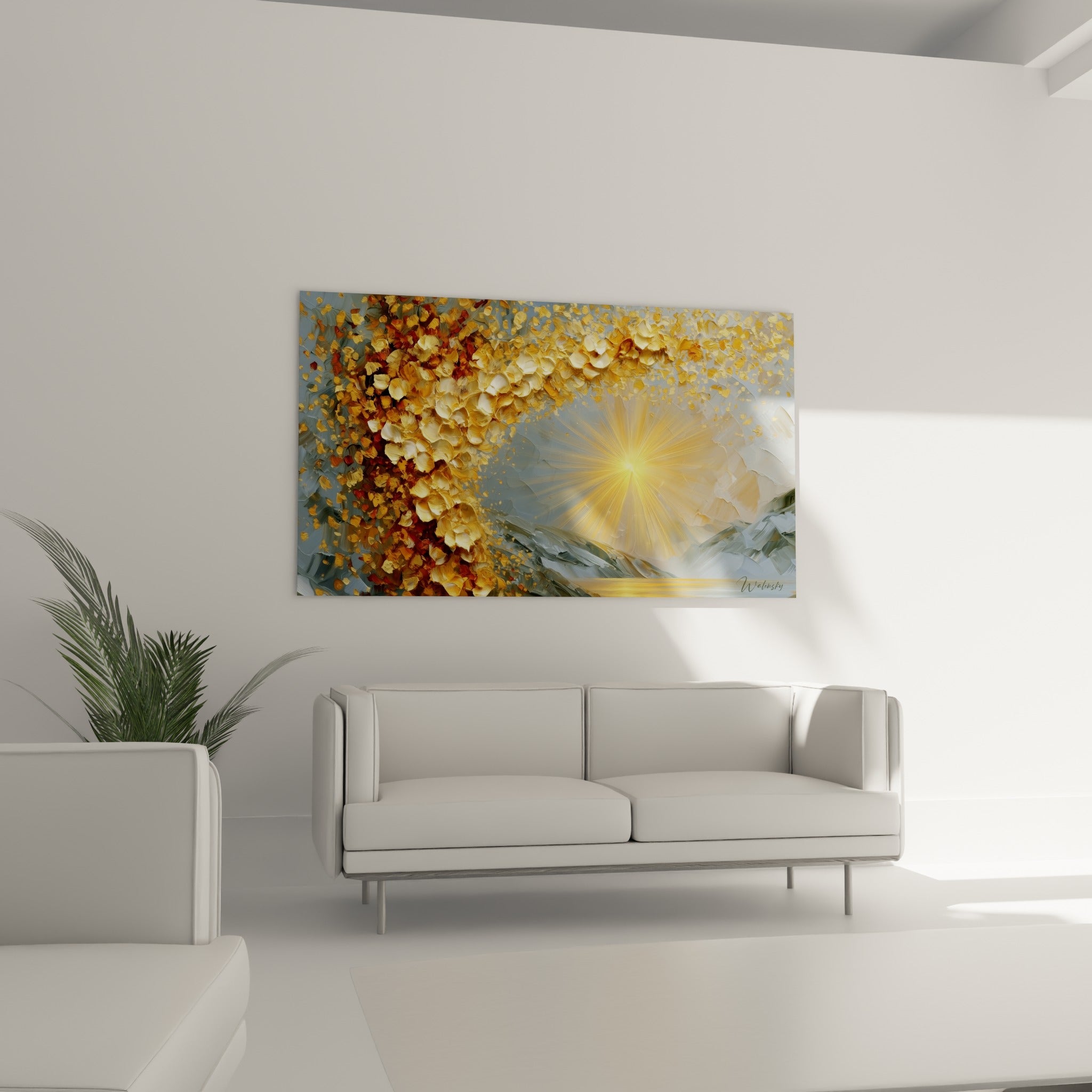 Cascade florale dorée et grise vers un soleil rayonnant, au-dessus d'un canapé dans un salon lumineux