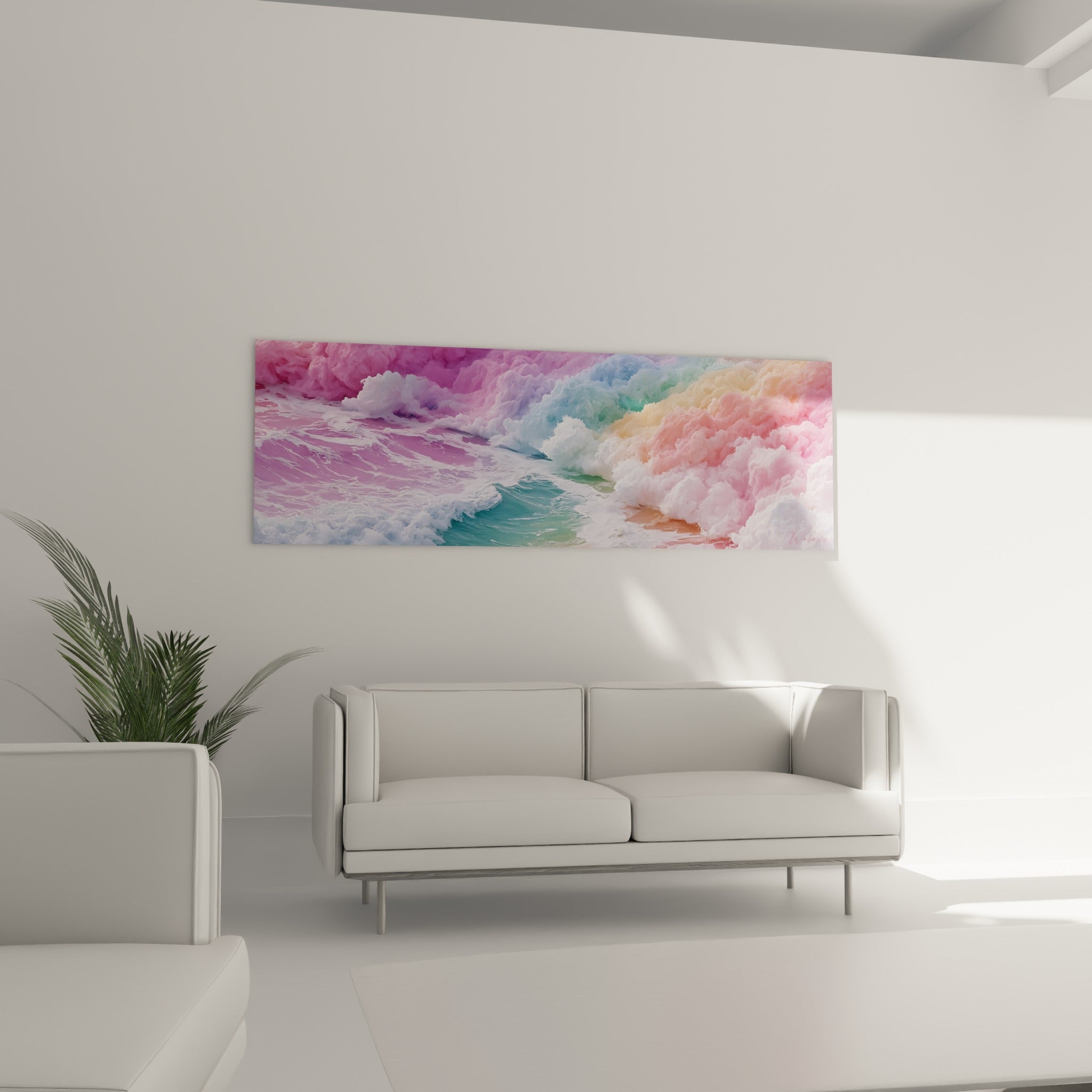 Mousse marine turquoise et corail en mouvement, œuvre suspendue au-dessus d'un canapé dans un salon lumineux