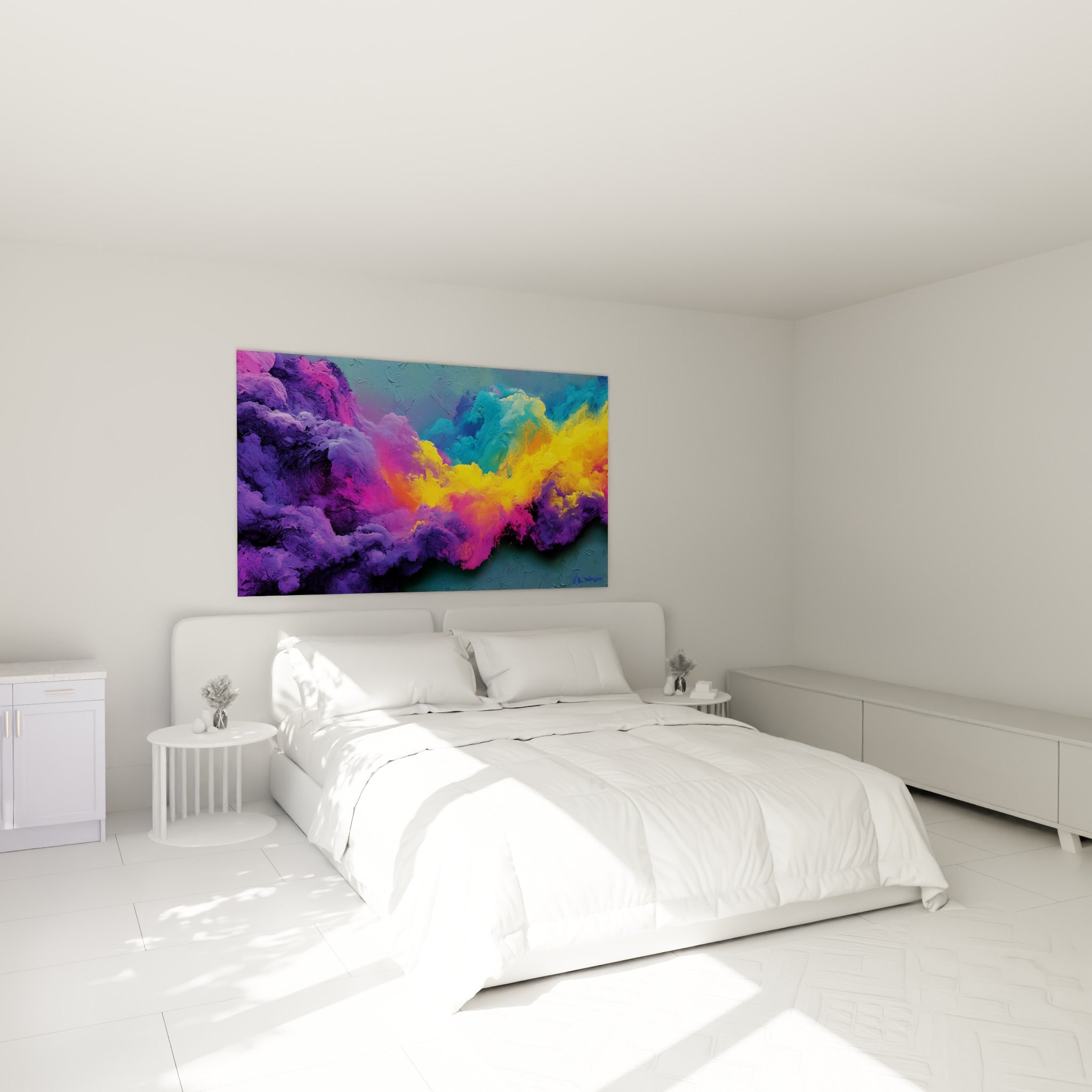 Explosion picturale violette et dorée d'inspiration abstraite au-dessus d'un lit dans une chambre claire