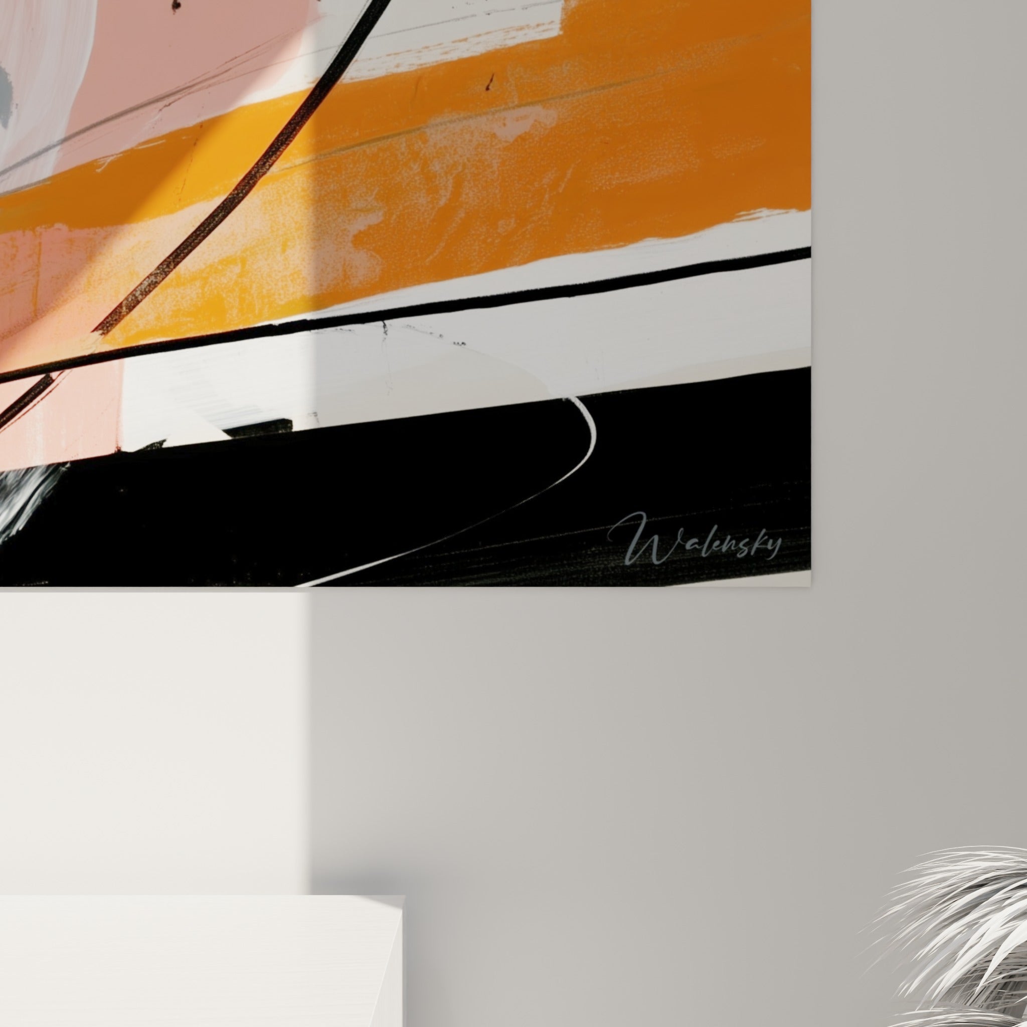 Détail des empâtements blancs et coulures noires sur fond orange vif de cette œuvre abstraite
