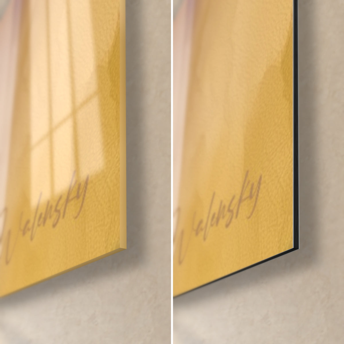 Schilderij met pruimen- en gouden inktvlekken, rechtsonder: glanzend acrylglas met reflecties, mat zwart Dibond-aluminium, rand van 3 mm