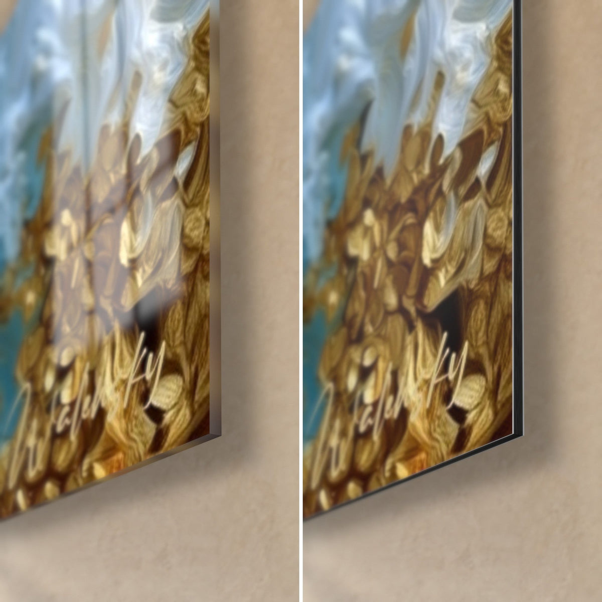 Tableau écume précieuse en relief d'or et de turquoise, coin bas droit : verre brillant à gauche, alu Dibond mat à droite