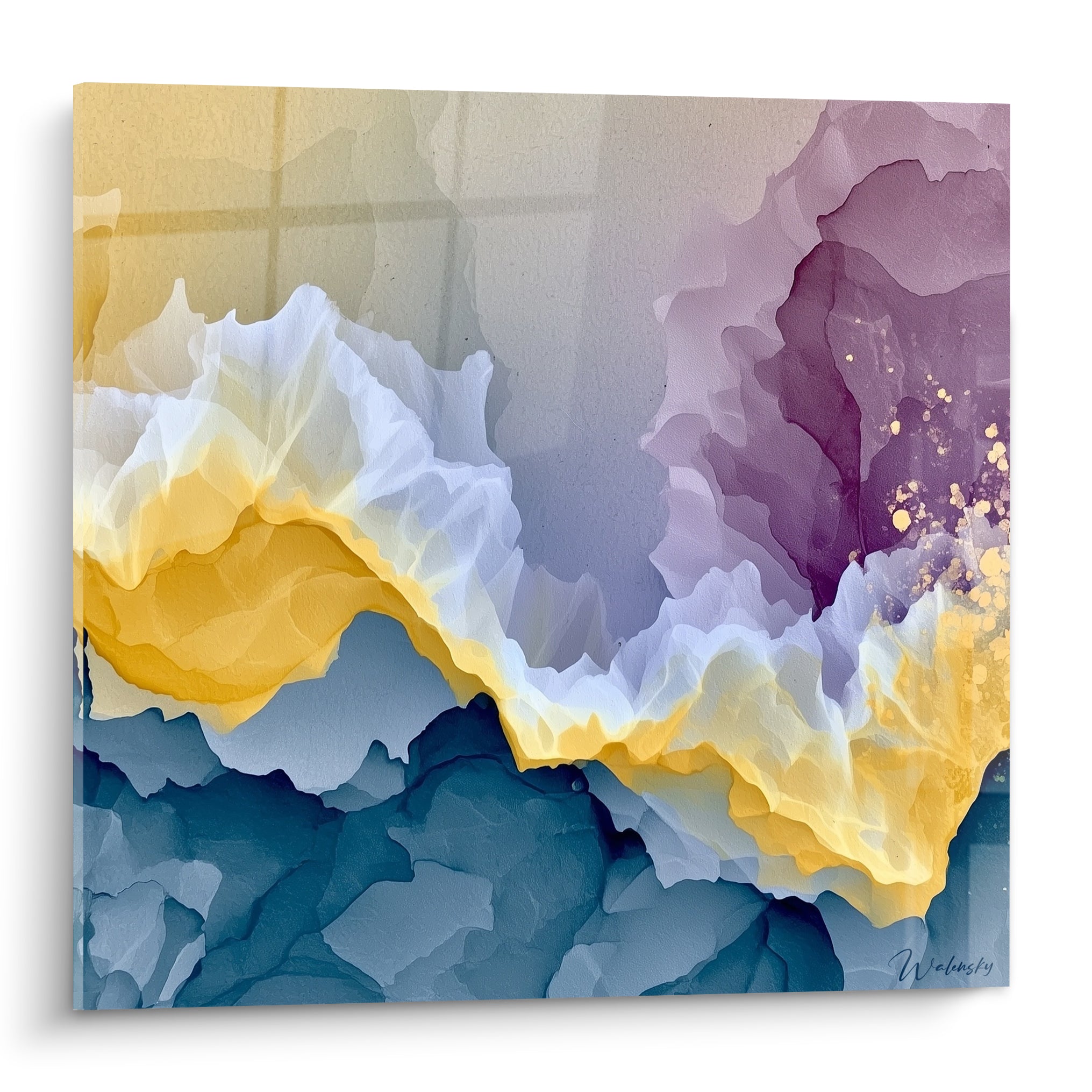 Vagues d'encre bleu marine, dorées et prune composent ce tableau artistique abstrait aux textures fluides